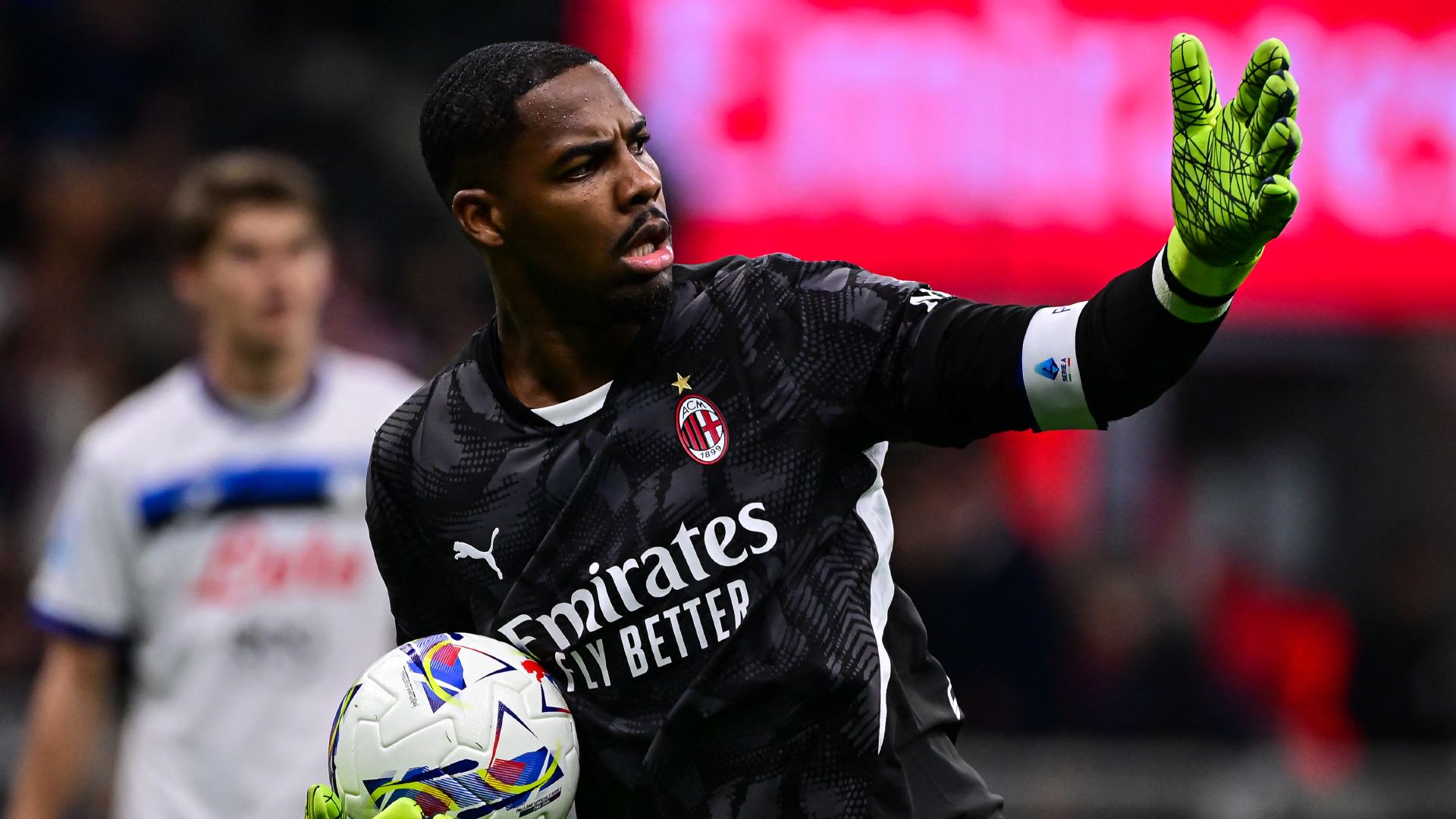 Mike Maignan rejects Turkey move! Goalkeeper snubs Galatasaray switch after Chelsea bid saga