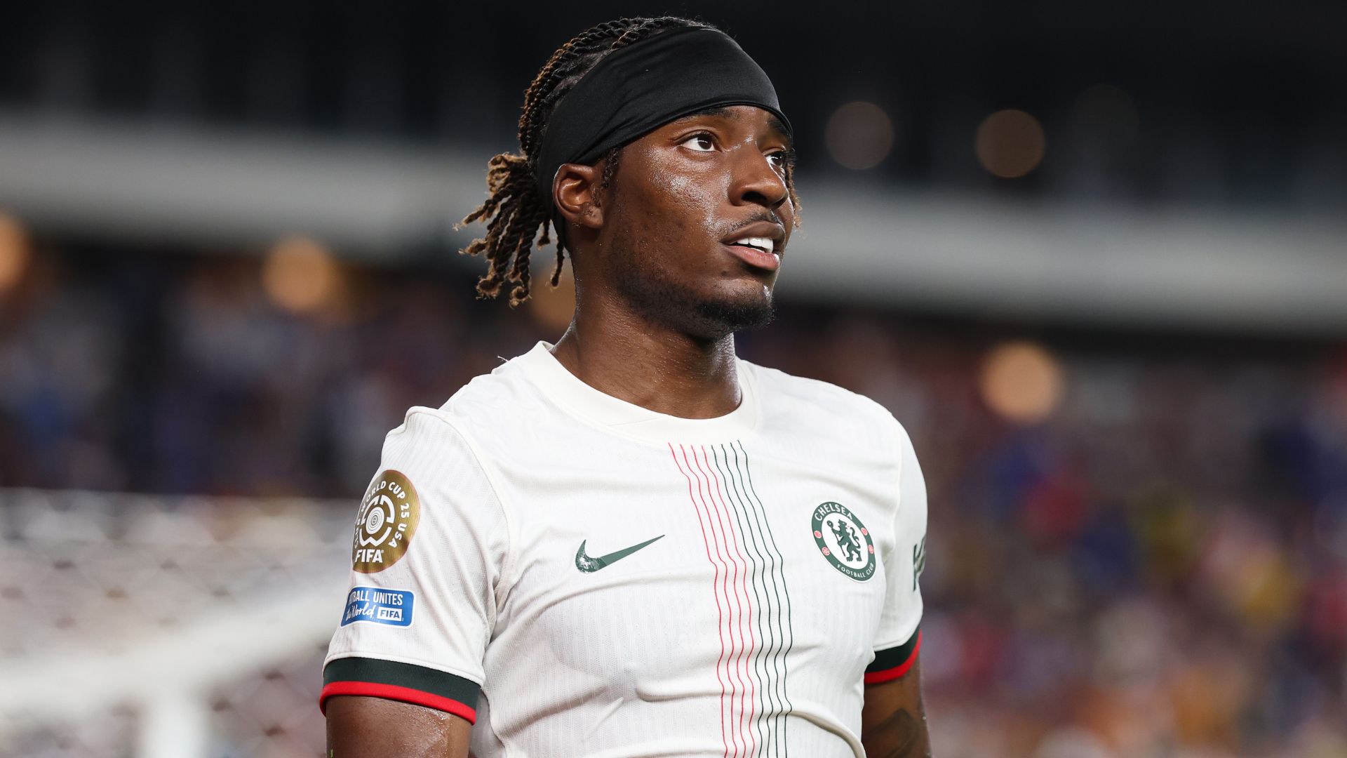 Former Premier League star baffled by Arsenal's pursuit of Noni Madueke and claims key academy talent could leave as a result of Chelsea star's arrival