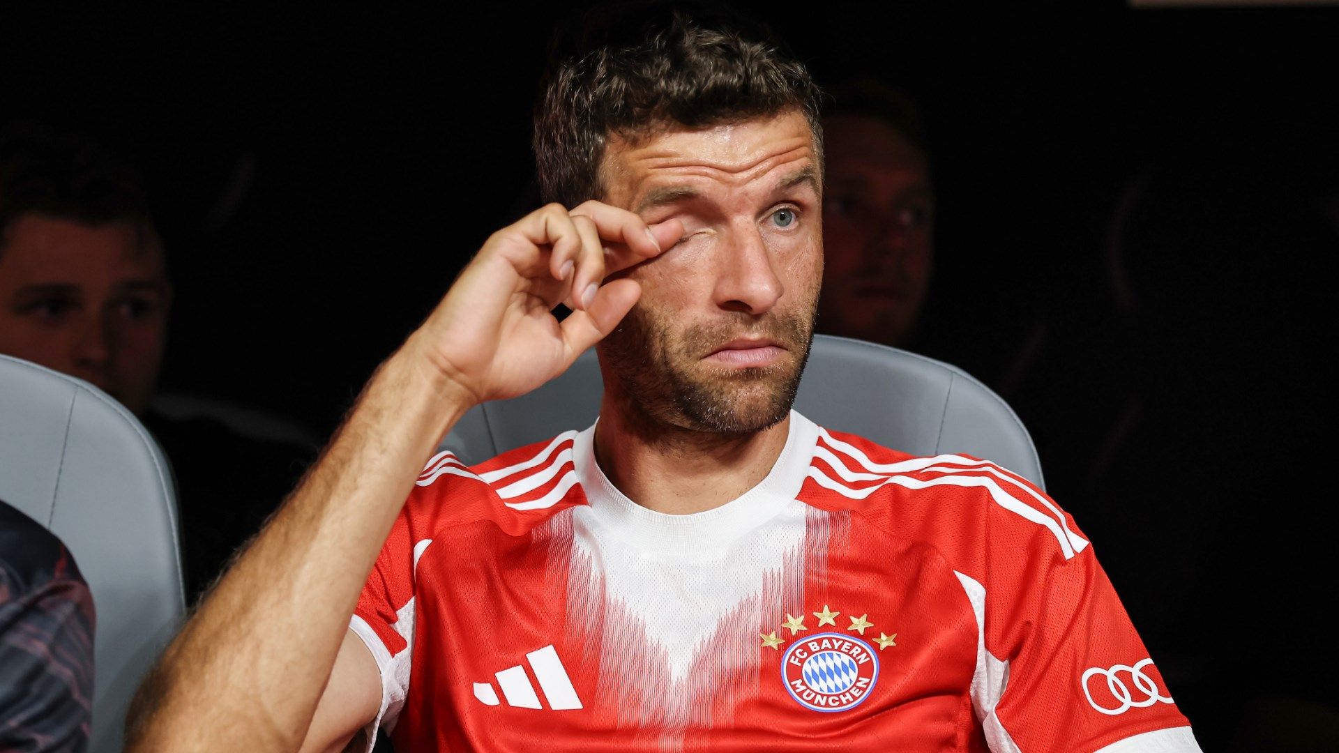 Thomas Muller receives ambitious approach from surprise European club prepared to top MLS offer for Bayern Munich legend