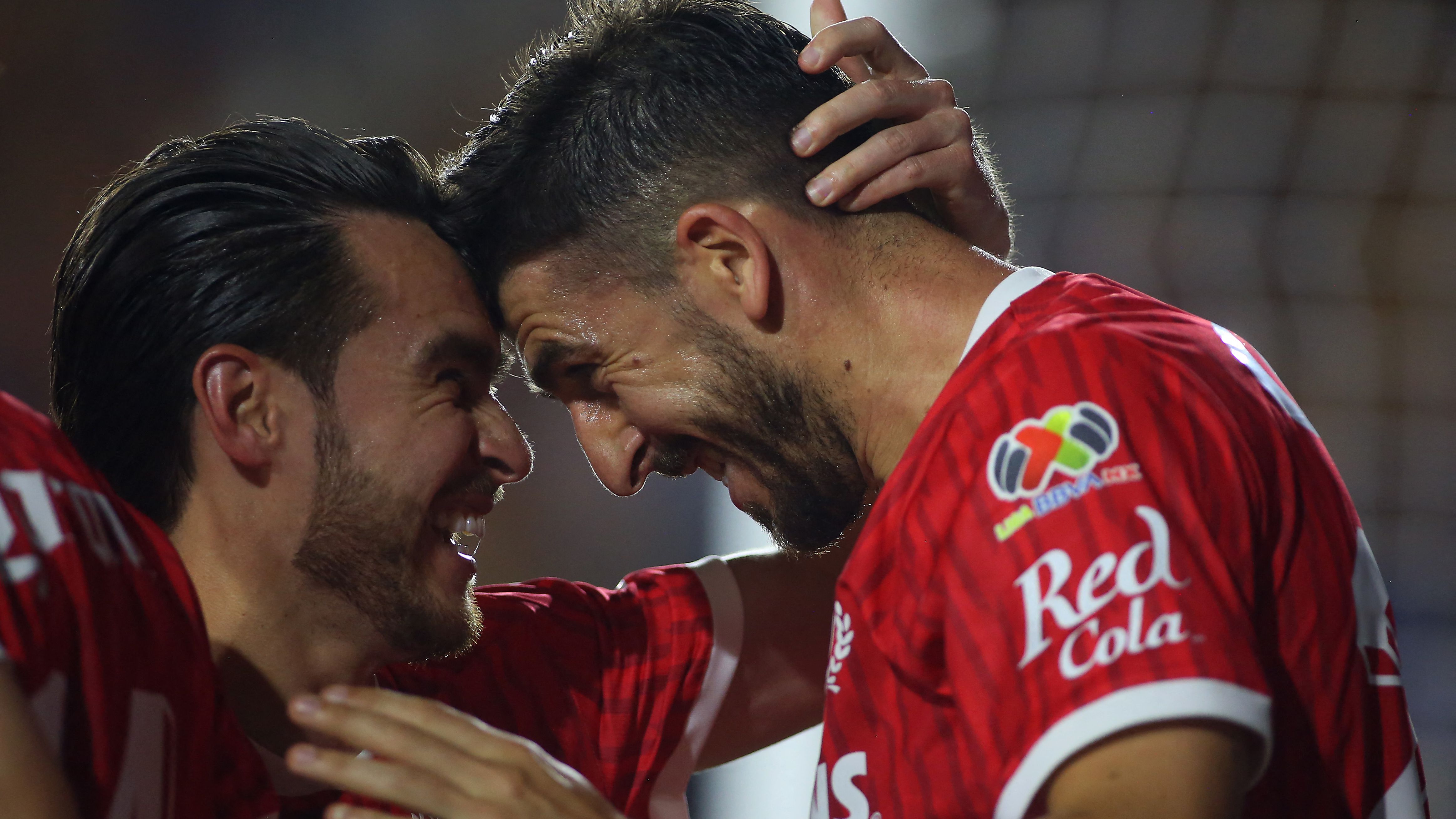 Liga MX Apertura 2025 preview: Can Toluca repeat? Will Aaron Ramsey lift Pumas? Is Sergio Ramos' Monterrey a contender?