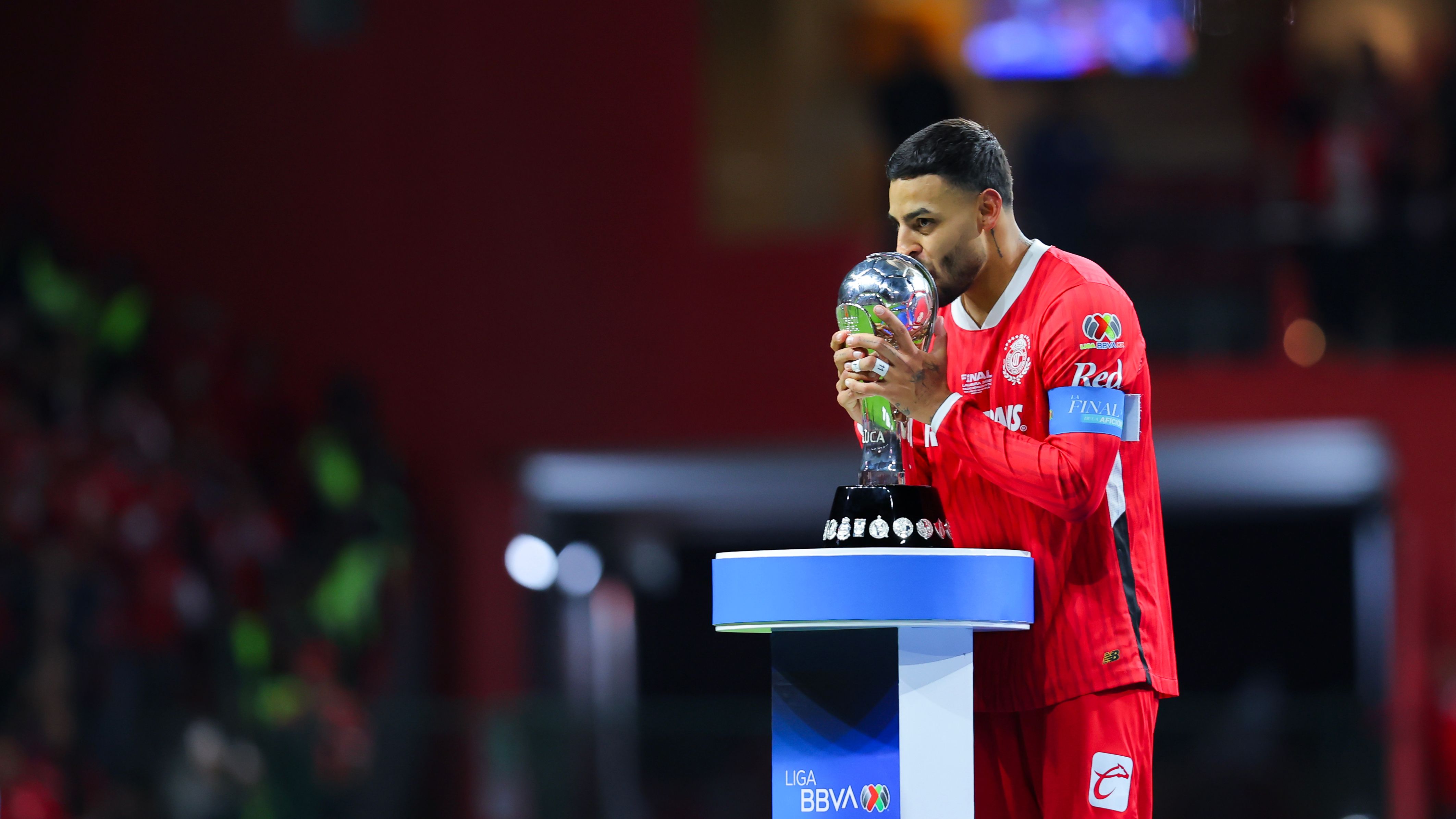 Liga MX Apertura 2025 preview: Can Toluca repeat? Will Aaron Ramsey lift Pumas? Is Sergio Ramos' Monterrey a contender?