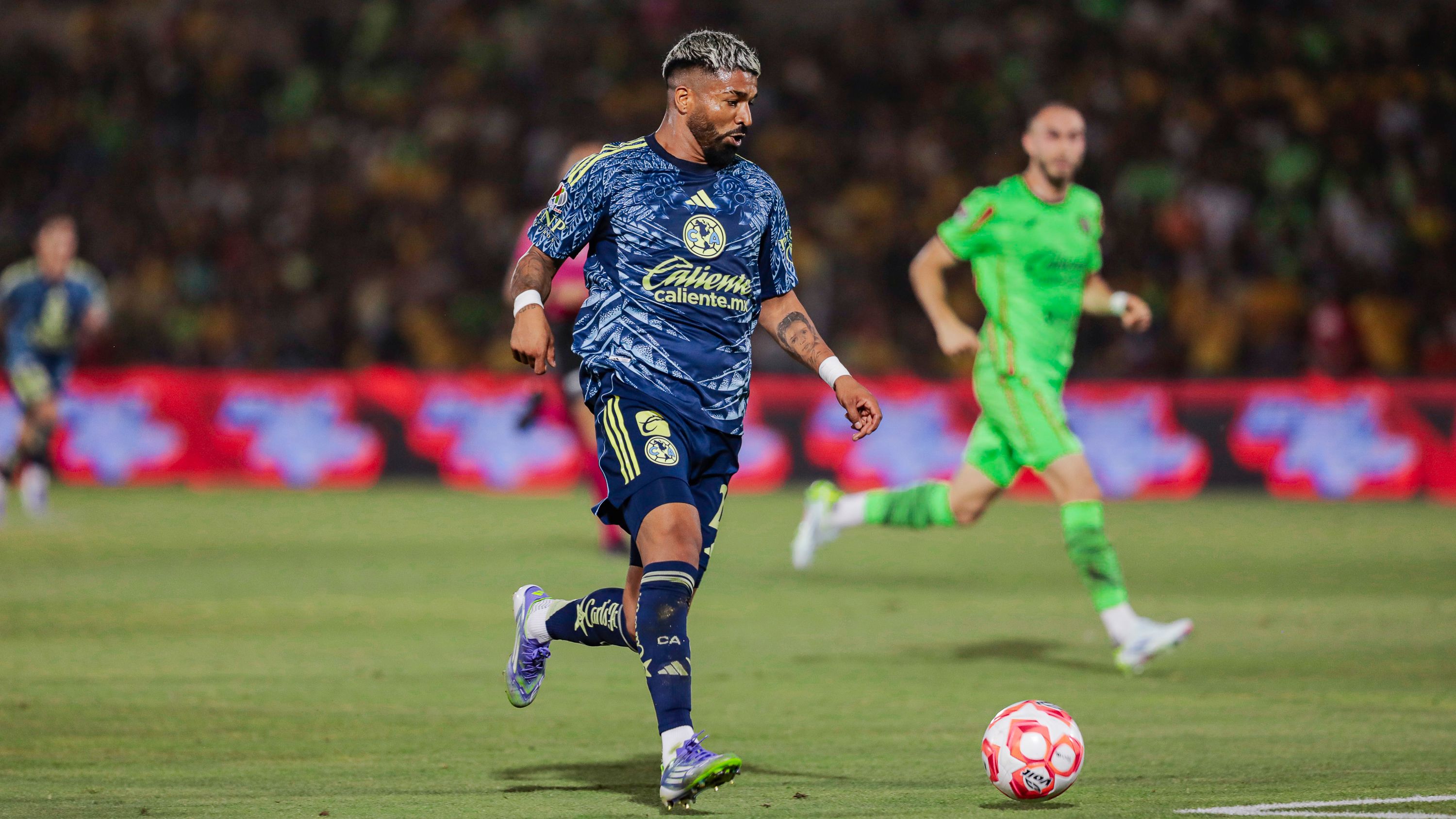 WATCH: USMNT and Club American winger Alejandro Zendejas honors Diogo Jota in Apertura 2025 goal celebration