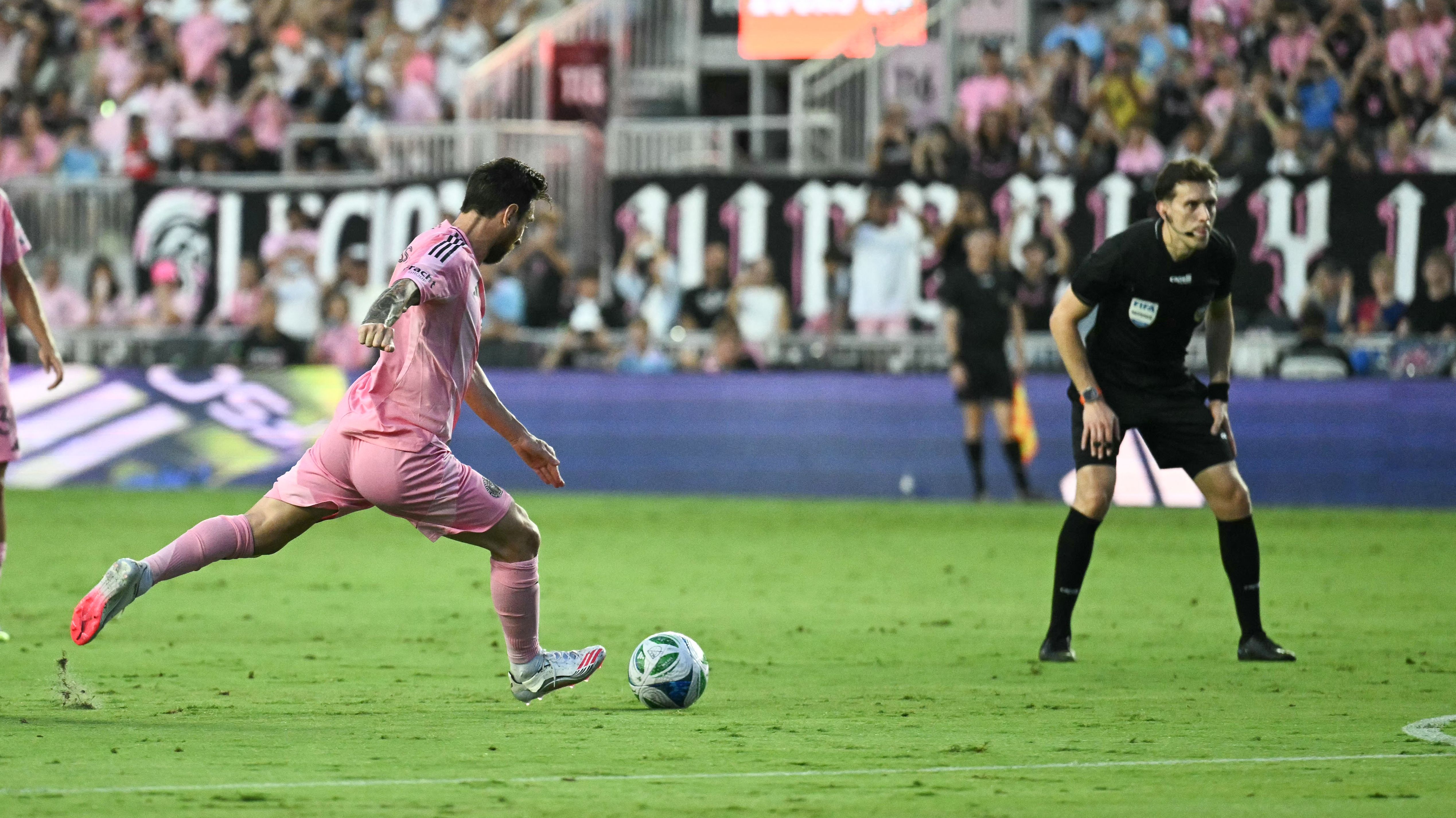 'Now he's breaking records every three days' - Inter Miami's Javier Mascherano hails Lionel Messi's historic goal-scoring run