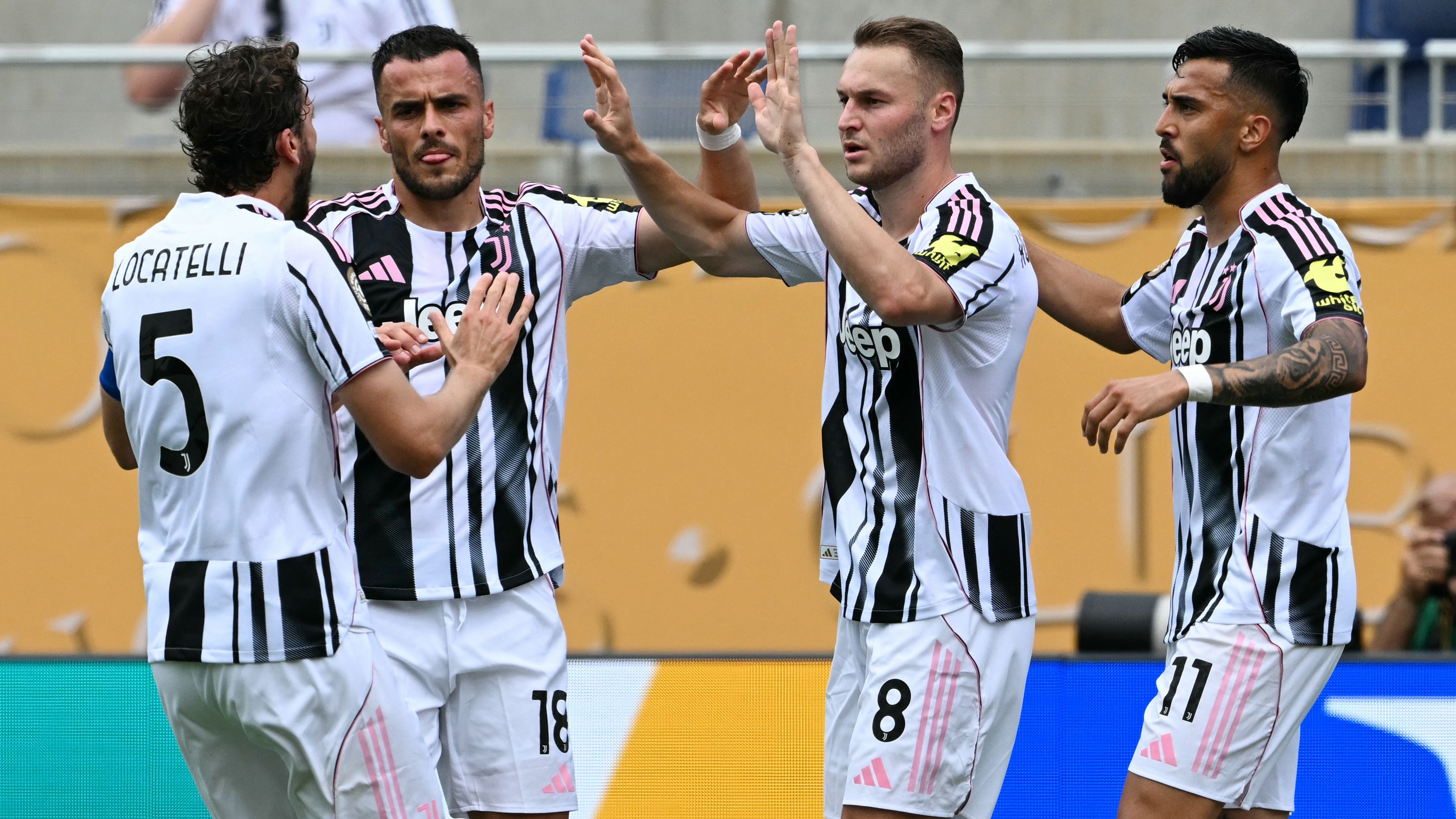 Juventus submit audacious first Jadon Sancho offer after agreeing personal terms with Man Utd winger