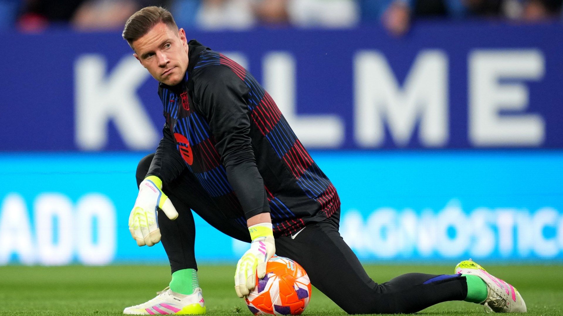Galatasaray turn to Premier League for Marc-Andre ter Stegen alternative as Turkish giants await decision on Barcelona goalkeeper's future