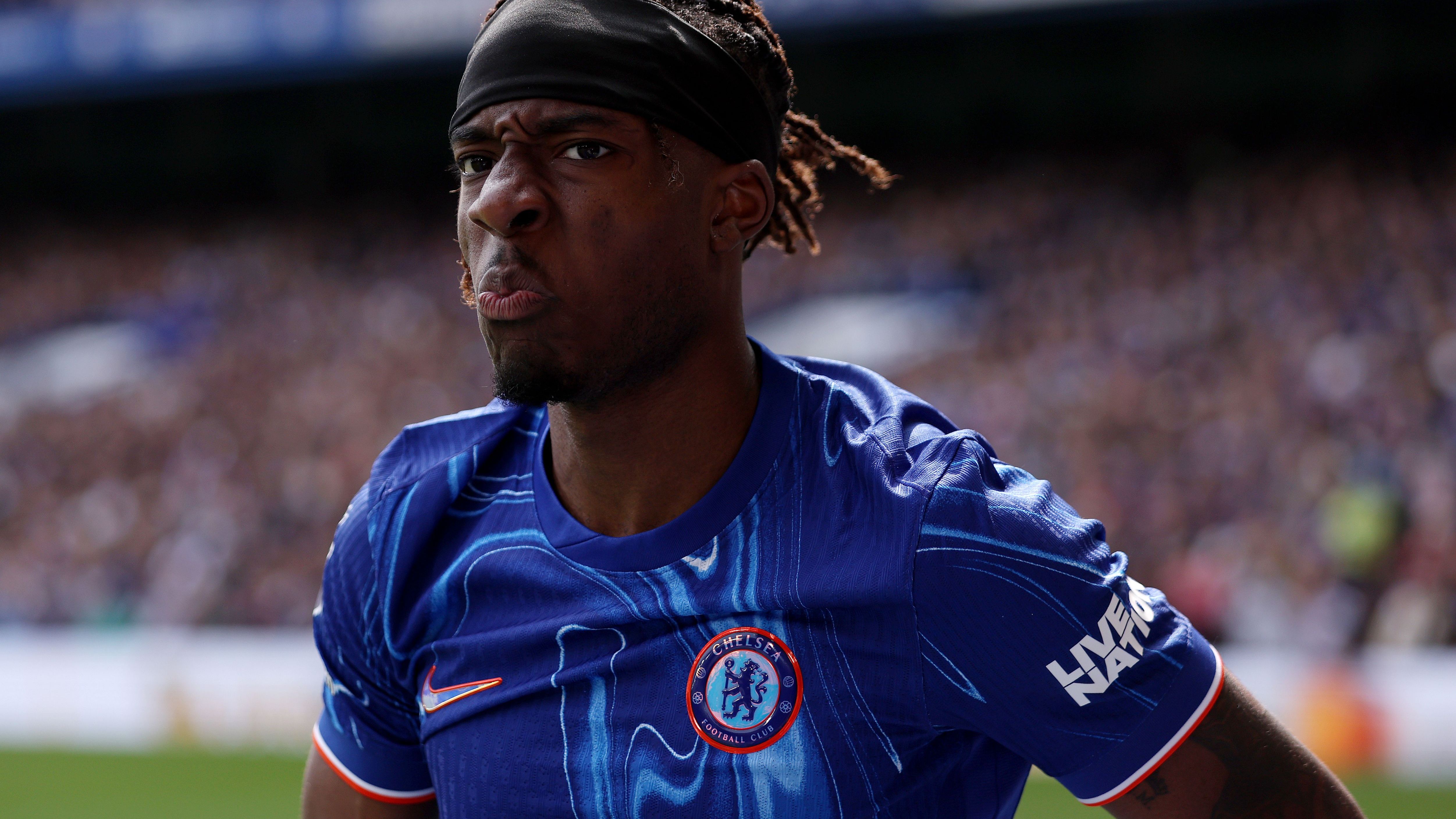 Arsenal title winner Anders Limpar defends Noni Madueke after England international faces fan backlash for proposed transfer from Chelsea