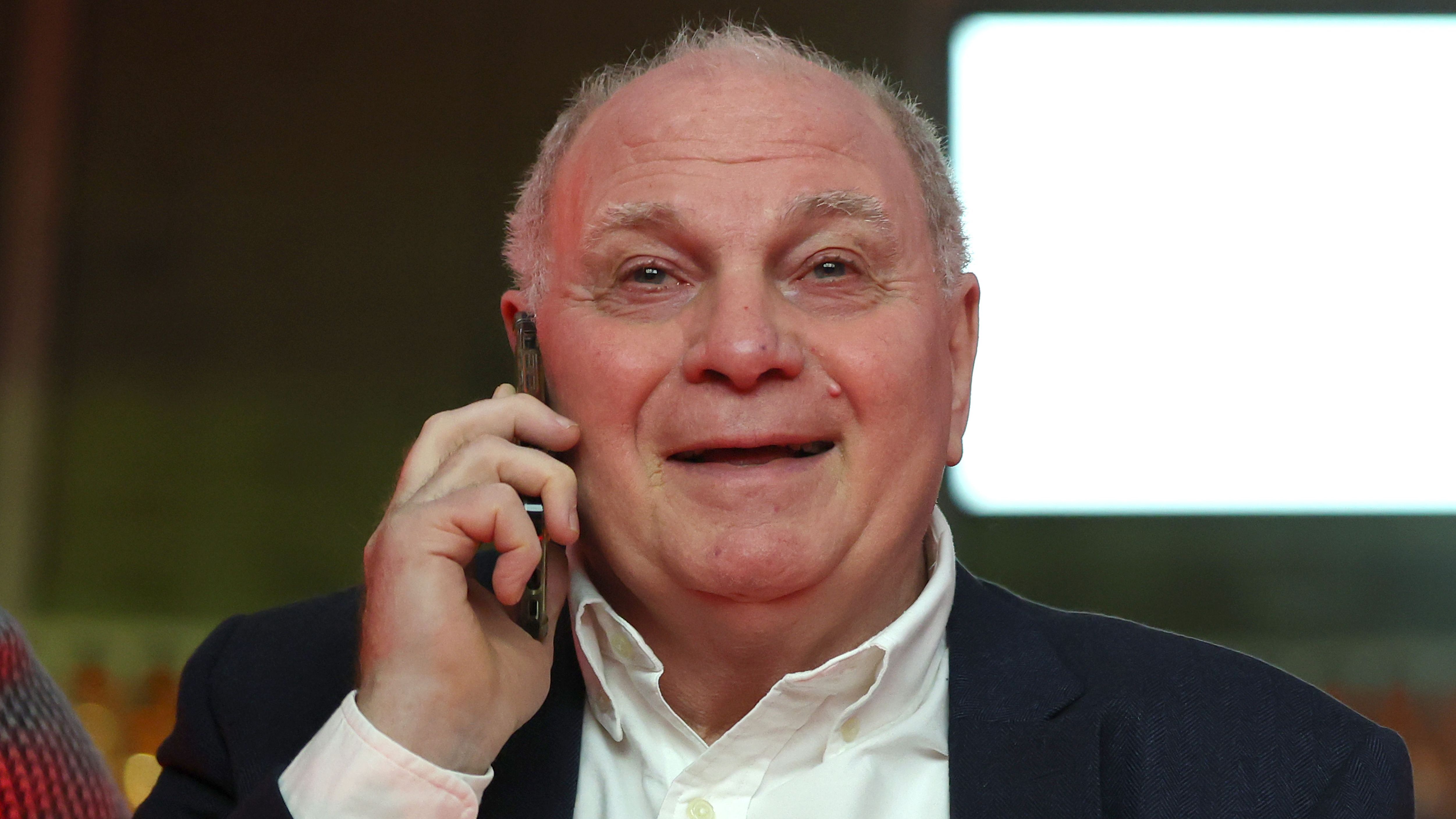 Florian Wirtz's father explains how 'pleasant' Arne Slot sold Germany star on Liverpool project and why 'difficult' Bayern Munich move fell apart