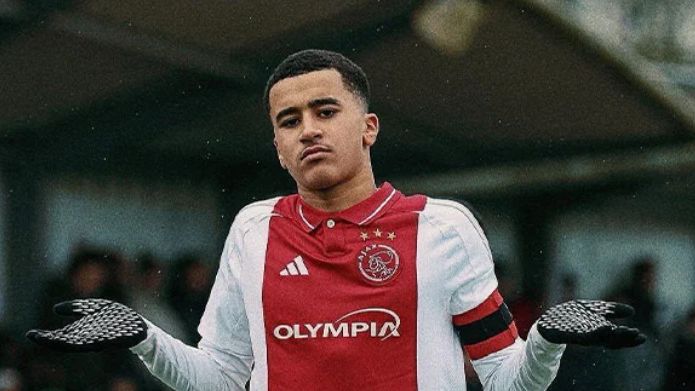 Real Madrid transfer for Ajax wonderkid falls through after failed medical
