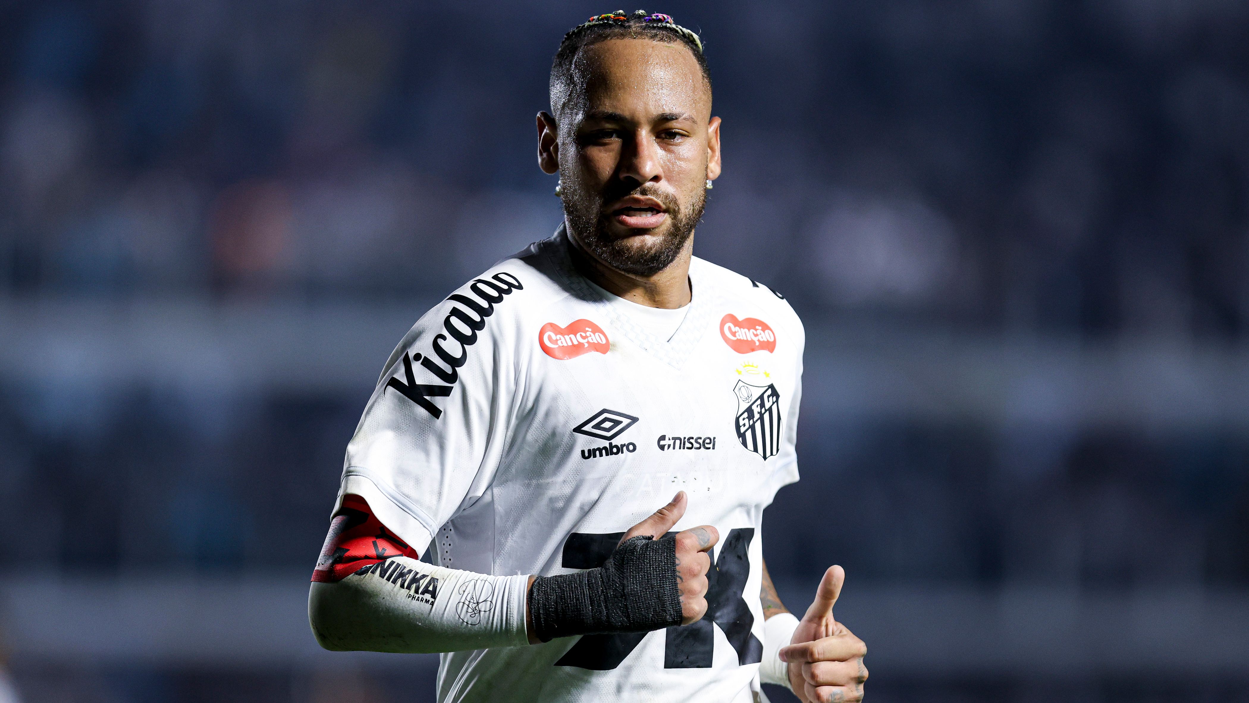 Neymar receives heartwarming gift from former club PSG after Santos star & wife Bruna Biancardi celebrate birth of their second child
