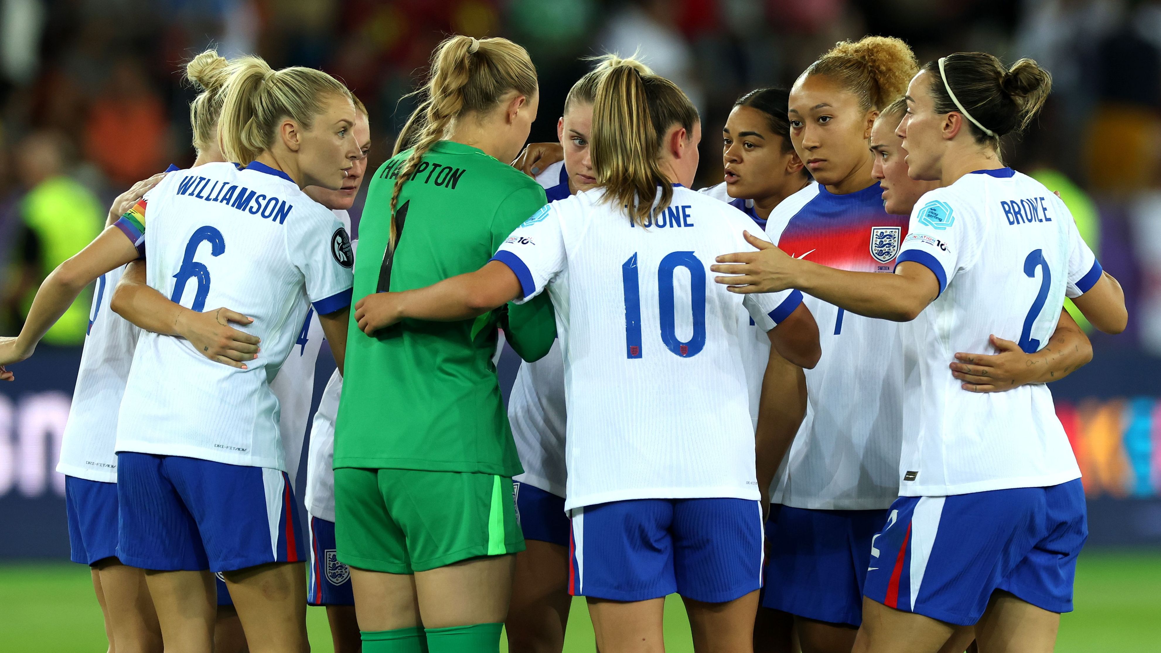 Leah Williamson hands Lionesses huge boost ahead of Euro 2025 semi-final against Italy