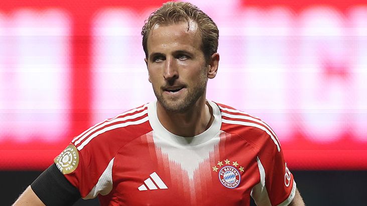 VIDEO: Bayern Munich youngster hilariously announced as new signing for Portuguese club using viral 'Coldplaygate' jumbotron meme