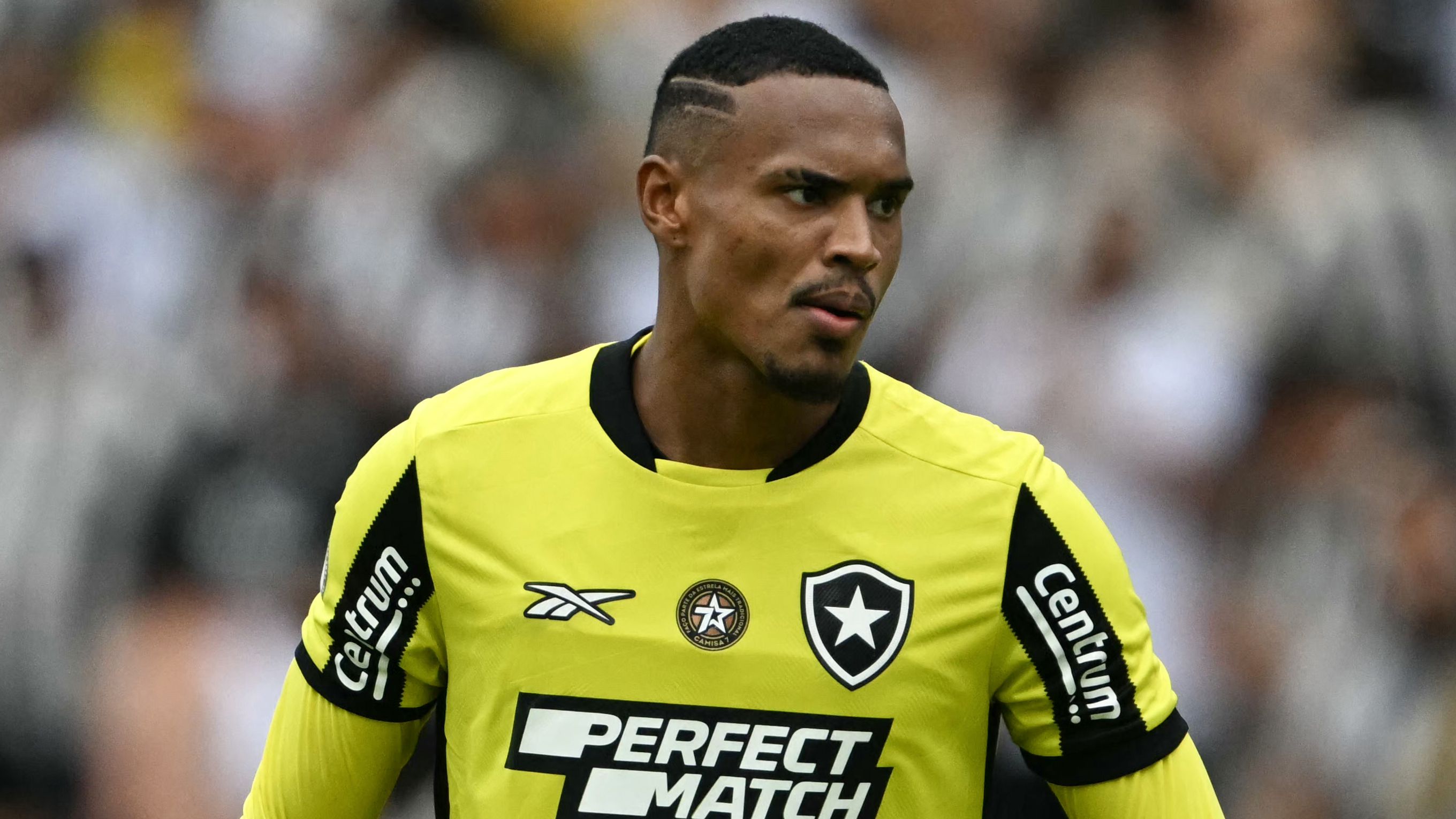 Man Utd given huge boost in hunt for Botafogo goalkeeper John Victor after losing Andre Onana to injury