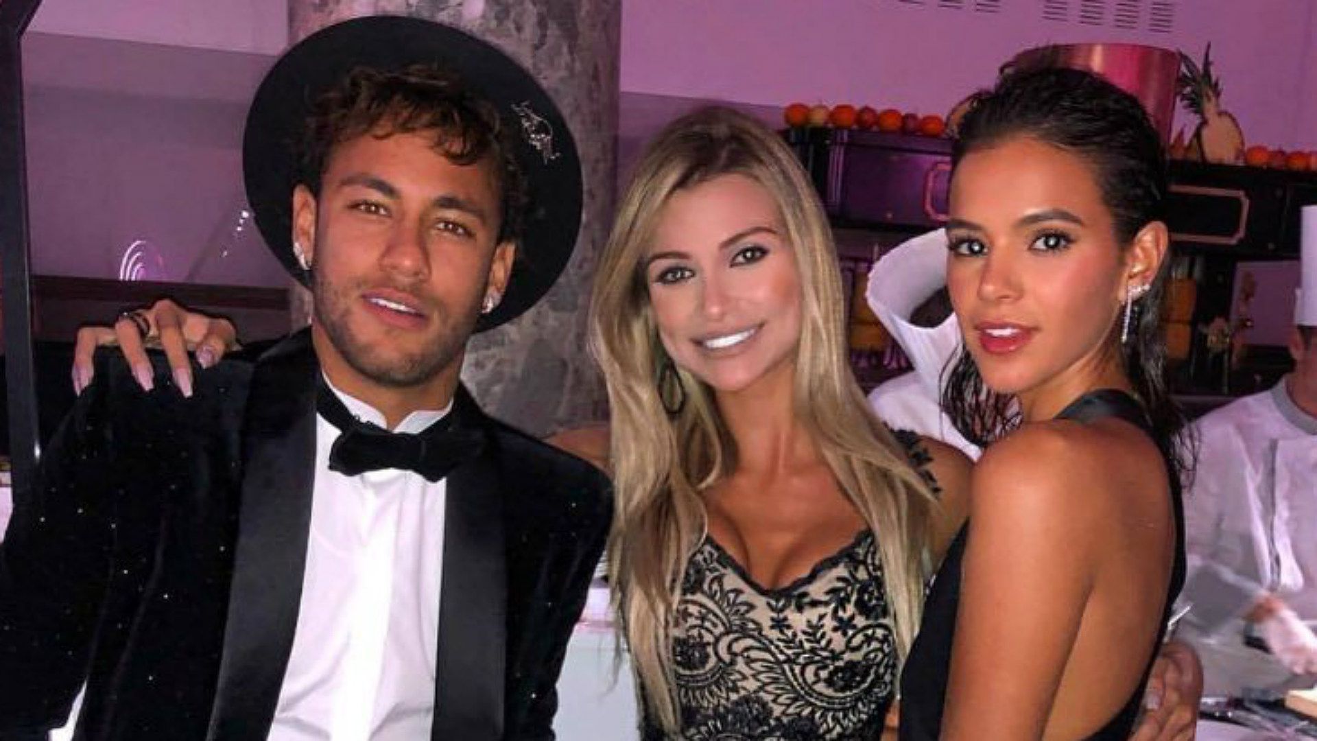 Barcelona have their perfect 10: Lamine Yamal is ready for weight of Lionel Messi's iconic shirt number - but he must avoid falling into Neymar trap