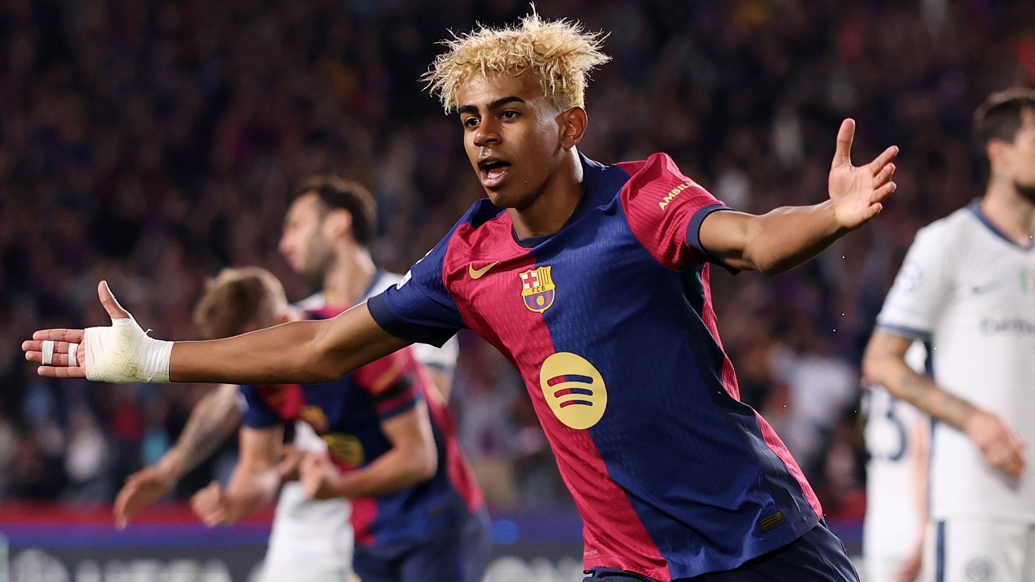 Barcelona have their perfect 10: Lamine Yamal is ready for weight of Lionel Messi's iconic shirt number - but he must avoid falling into Neymar trap