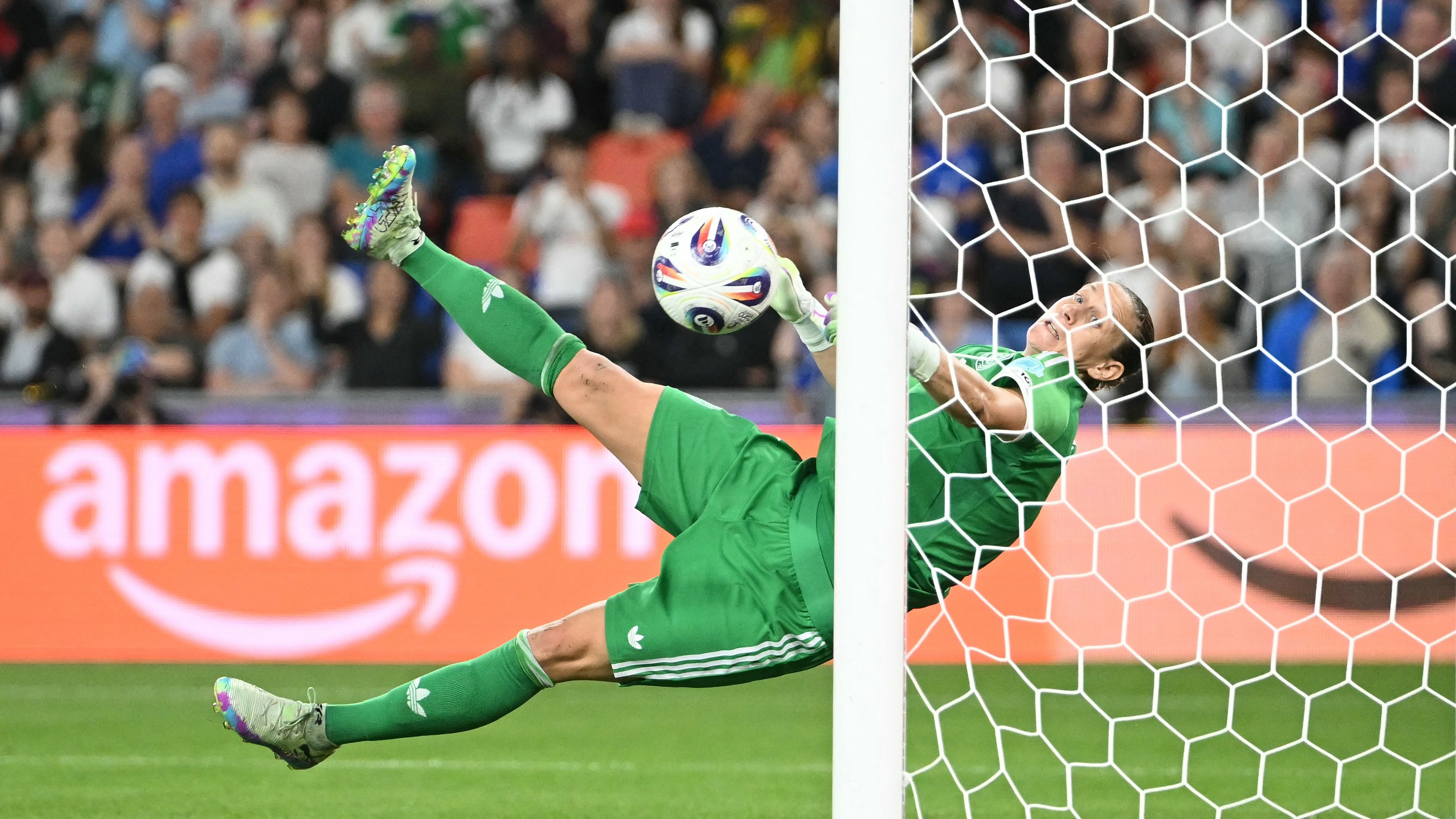 Ann-Katrin Berger steals the show as Germany recover from early red card to secure Euro 2025 semi-final spot and end France's dreams