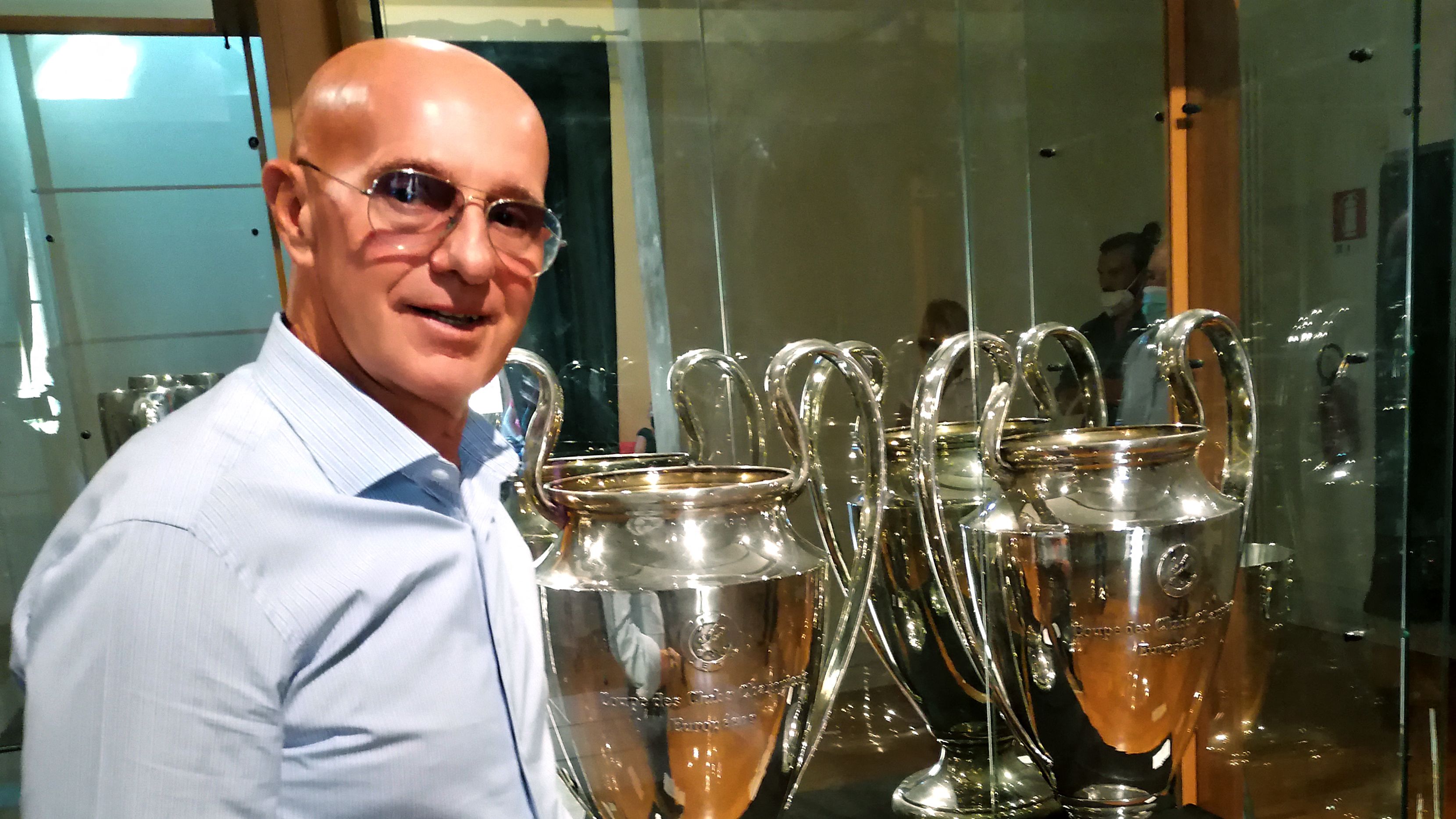 Napoli and Inter told to give up on Champions League legendary coach says Serie A giants 'not on the same level' as PSG, Man City, Liverpool and Barcelona