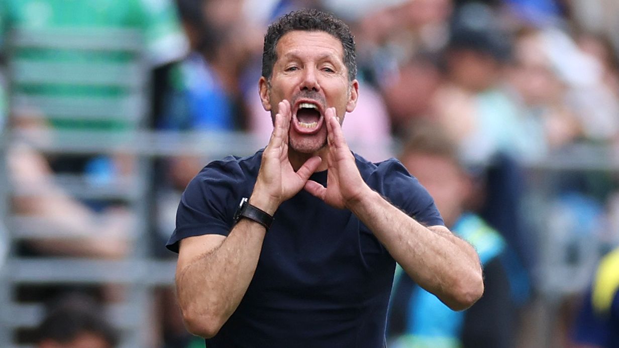 Another signing for Atletico Madrid! Diego Simeone's spending splurge continues as La Liga side open talks with Stuttgart after agreeing deal with €23m midfielder