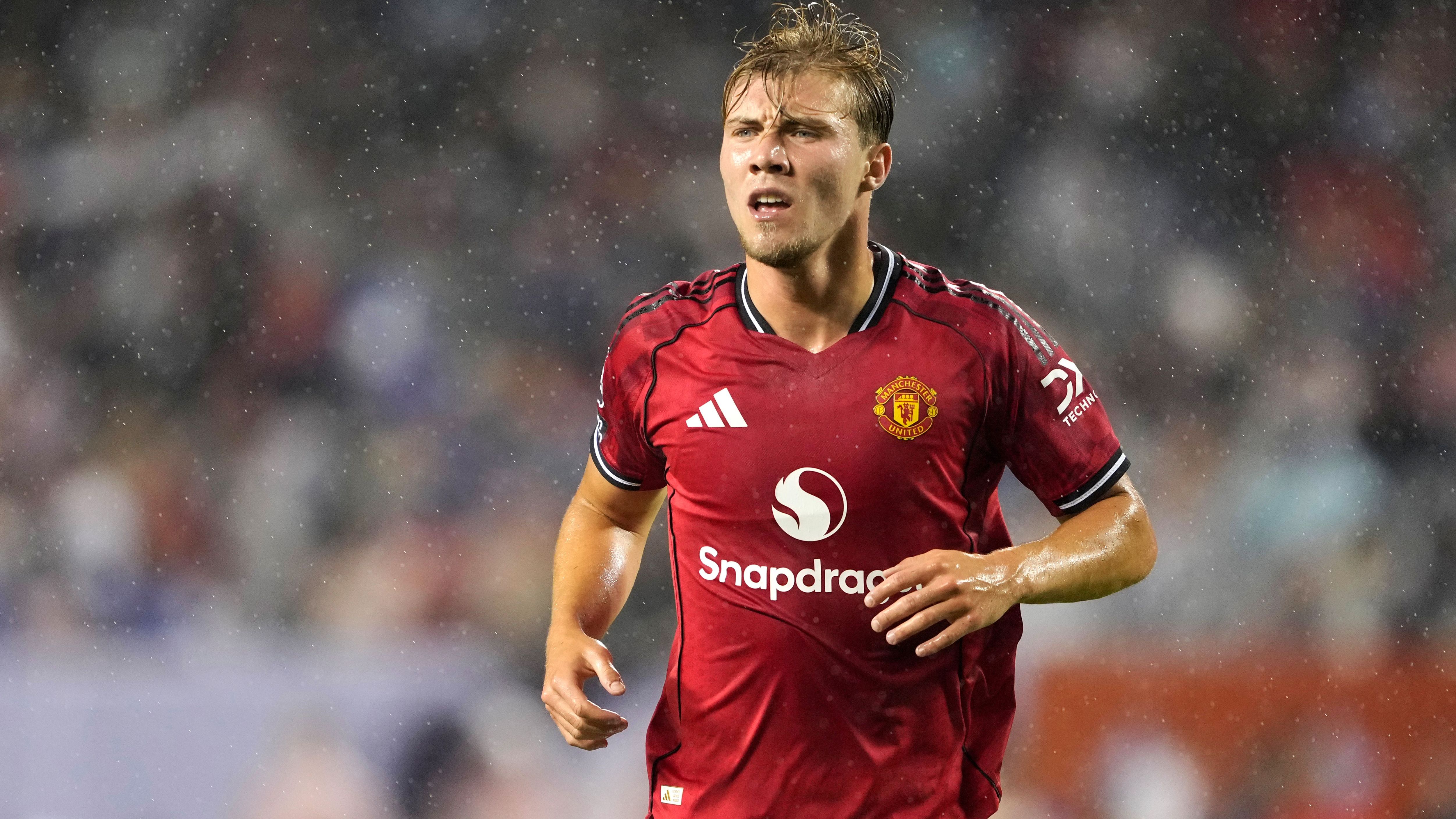 Rasmus Hojlund issues perfect response to Benjamin Sesko transfer pursuit in Man Utd's 4-1 thrashing of Bournemouth as Patrick Dorgu also shines in Chicago friendly