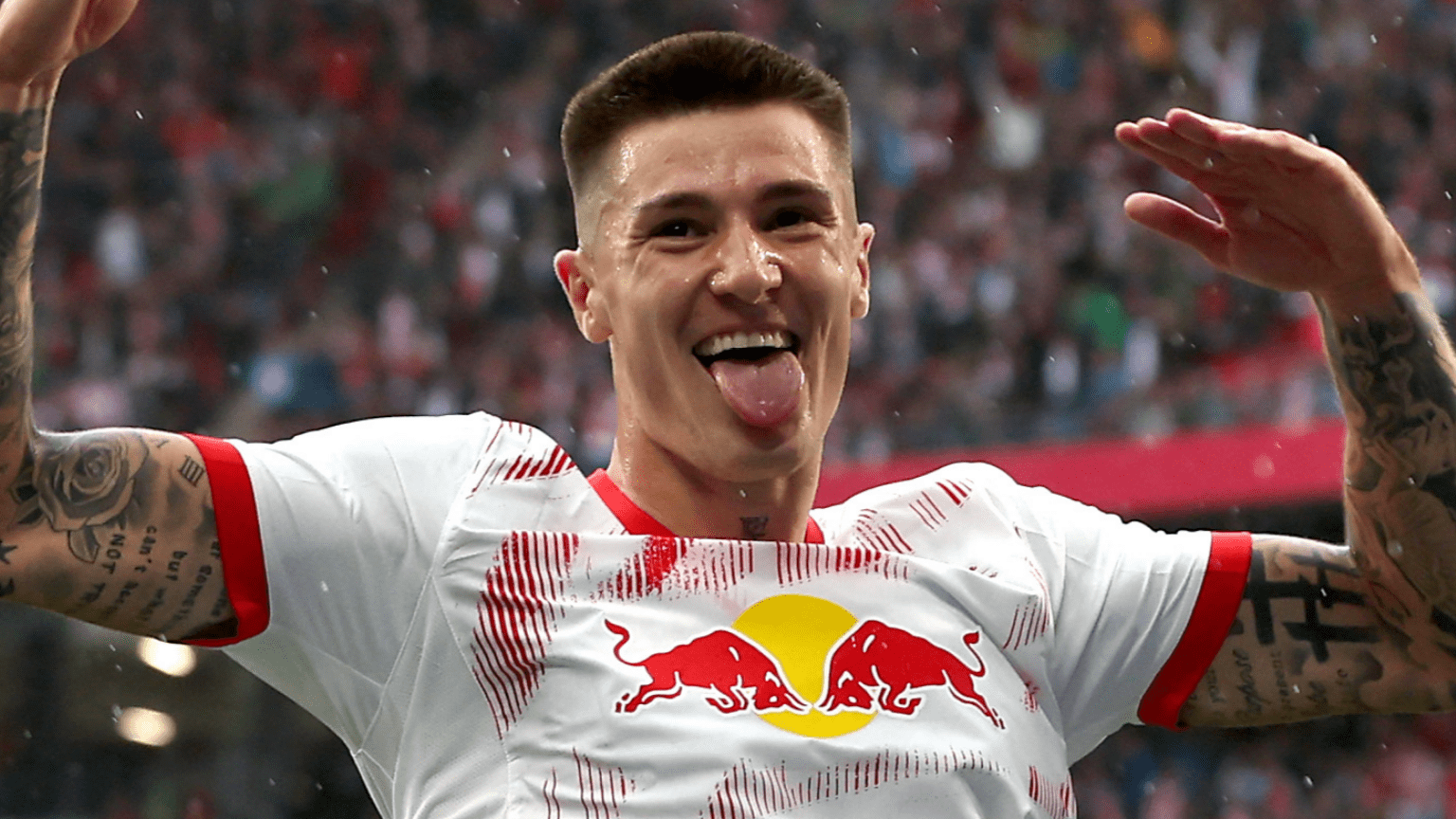 Man Utd learn RB Leipzig's revised Benjamin Sesko asking price in transfer battle with Newcastle
