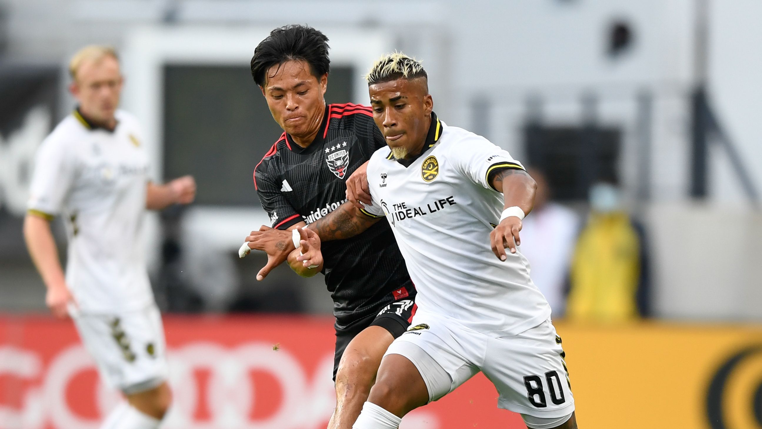 USL midseason temperature check: Reigning champs Colorado Switchbacks struggle, Charleston Battery light things up, former USYNT star leads New Mexico United's run