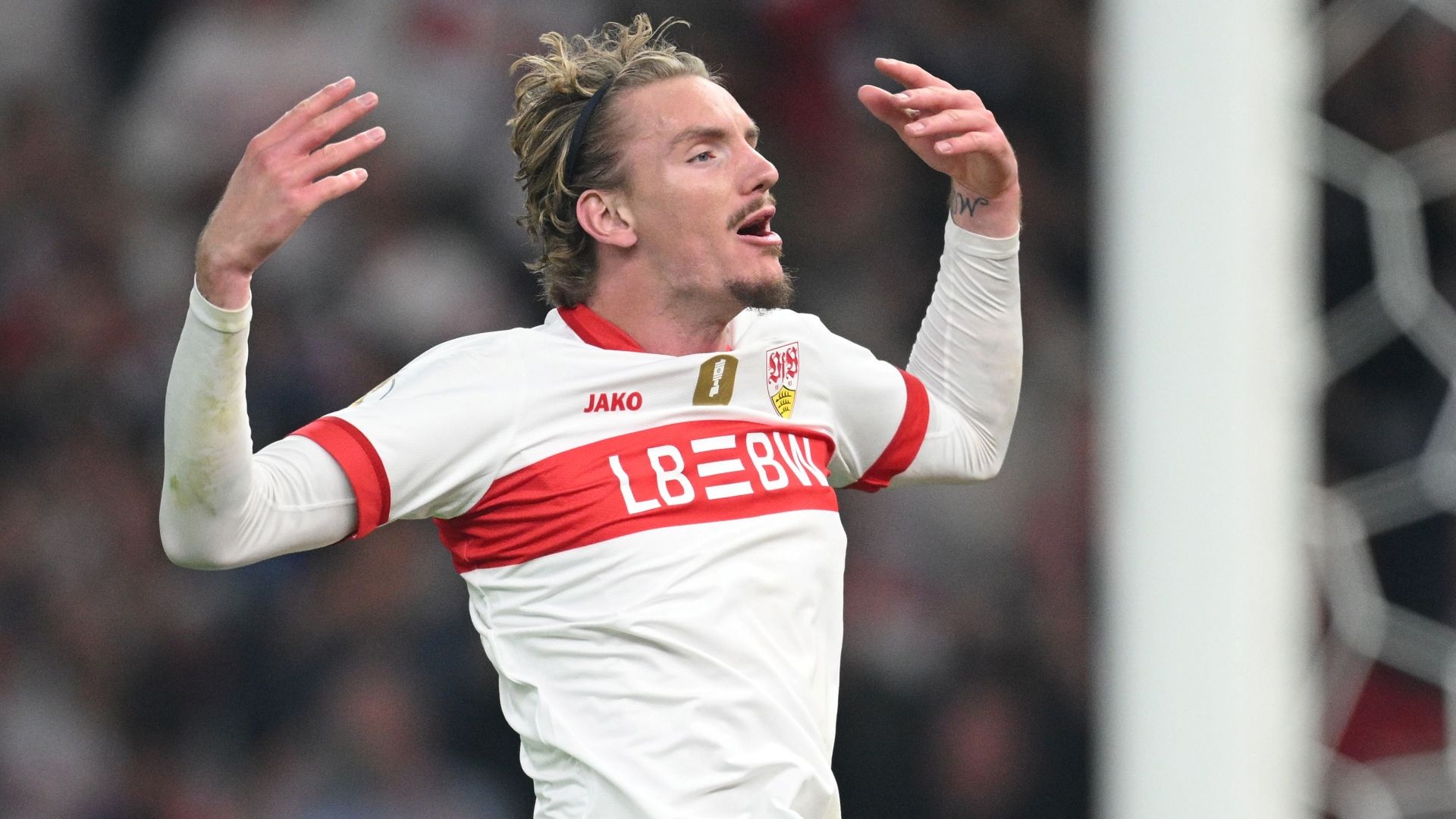 Nick Woltemade to the Premier League? Man Utd and Newcastle may pounce on Bayern Munich's top target amid battle for Benjamin Sesko