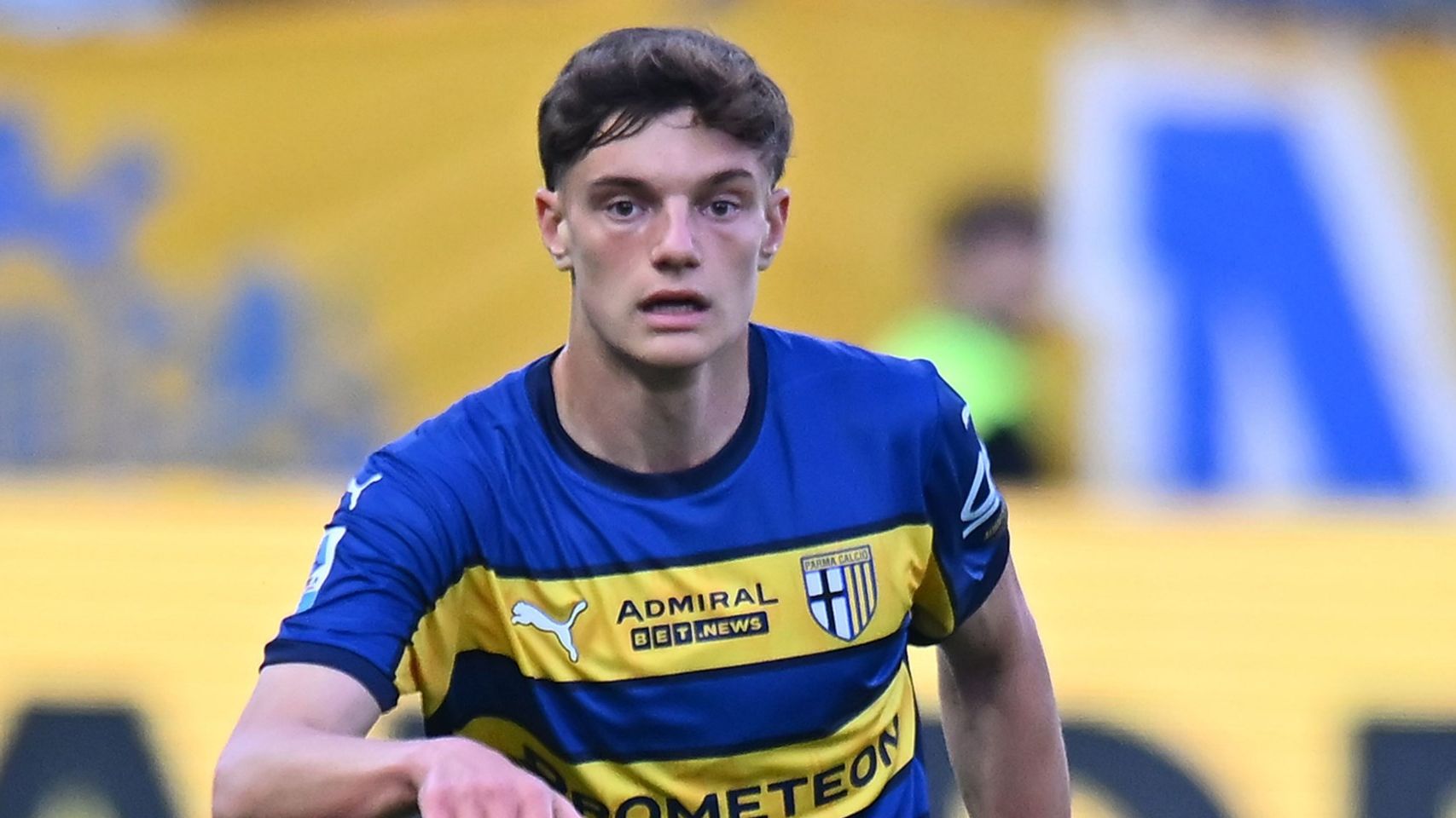 Liverpool blow! The 'new Alessandro Bastoni' rejects €35m Premier League transfer amid Serie A goal