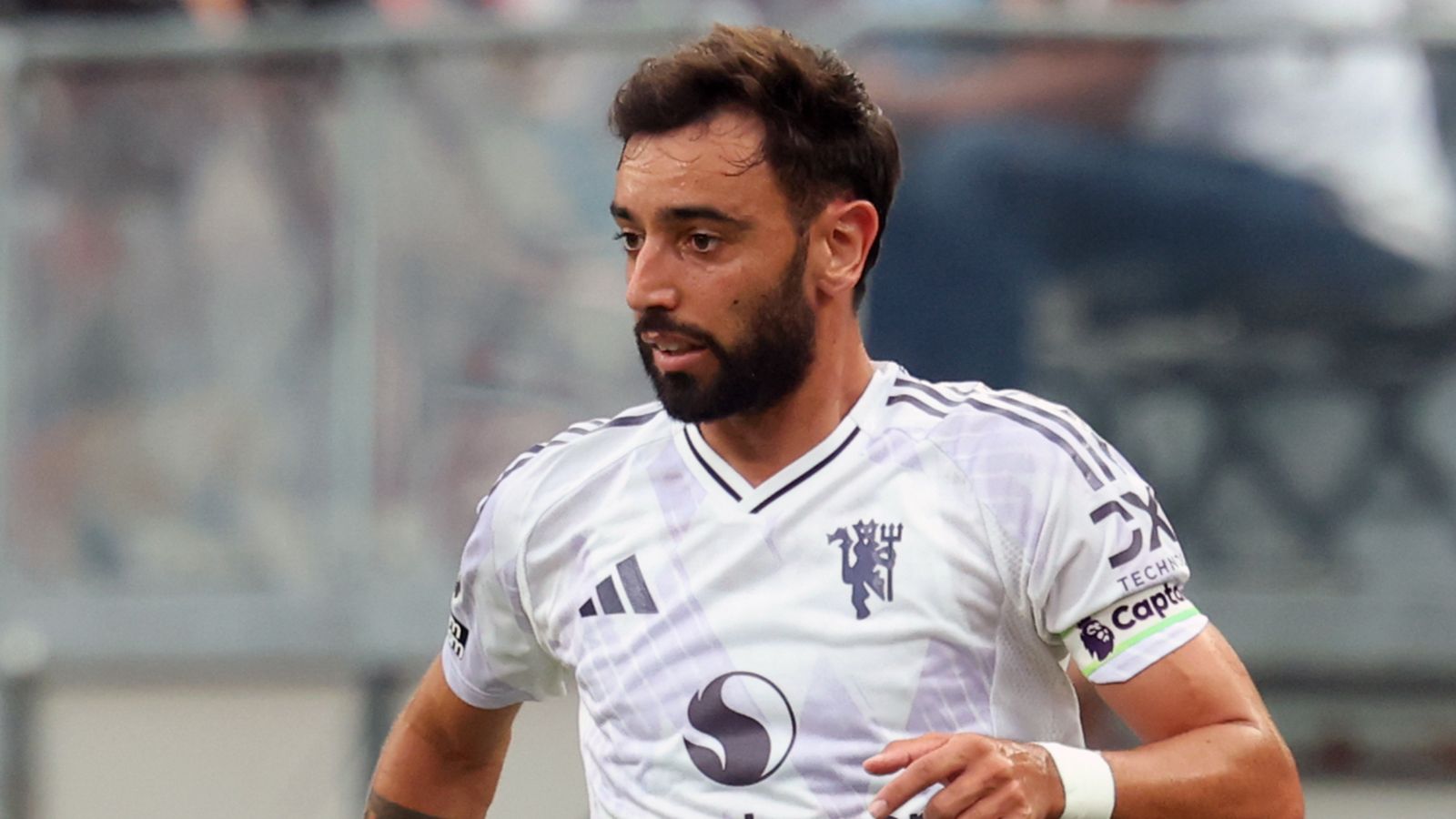 Saudi Arabia rekindle interest in Man Utd star Bruno Fernandes as new Al-Nassr manager Jorge Jesus plots Portuguese link-up with Cristiano Ronaldo and Joao Felix