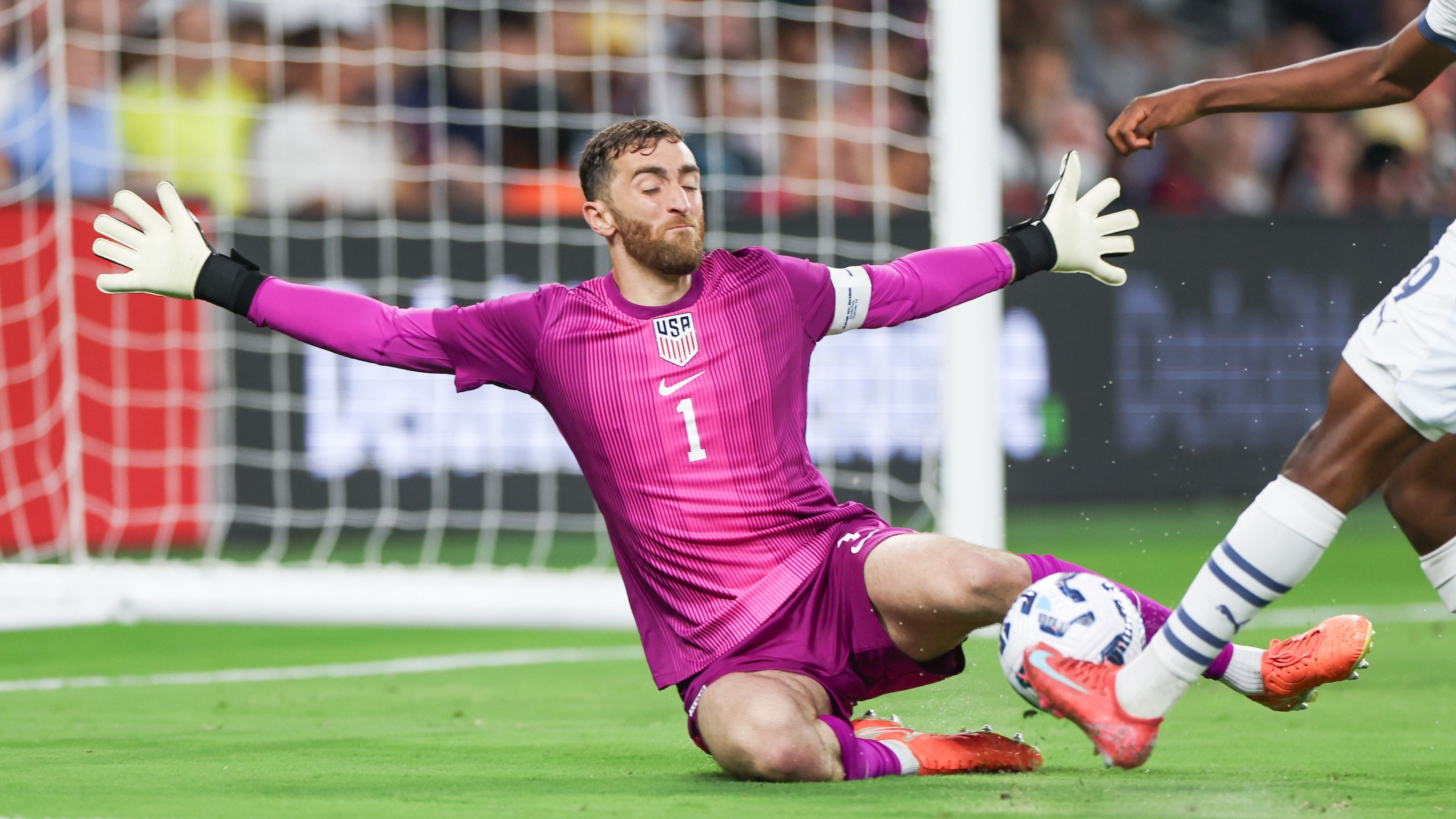 USMNT goalkeeper Matt Turner is back in MLS, officially returns to New England Revolution on one-year loan through 2026 World Cup