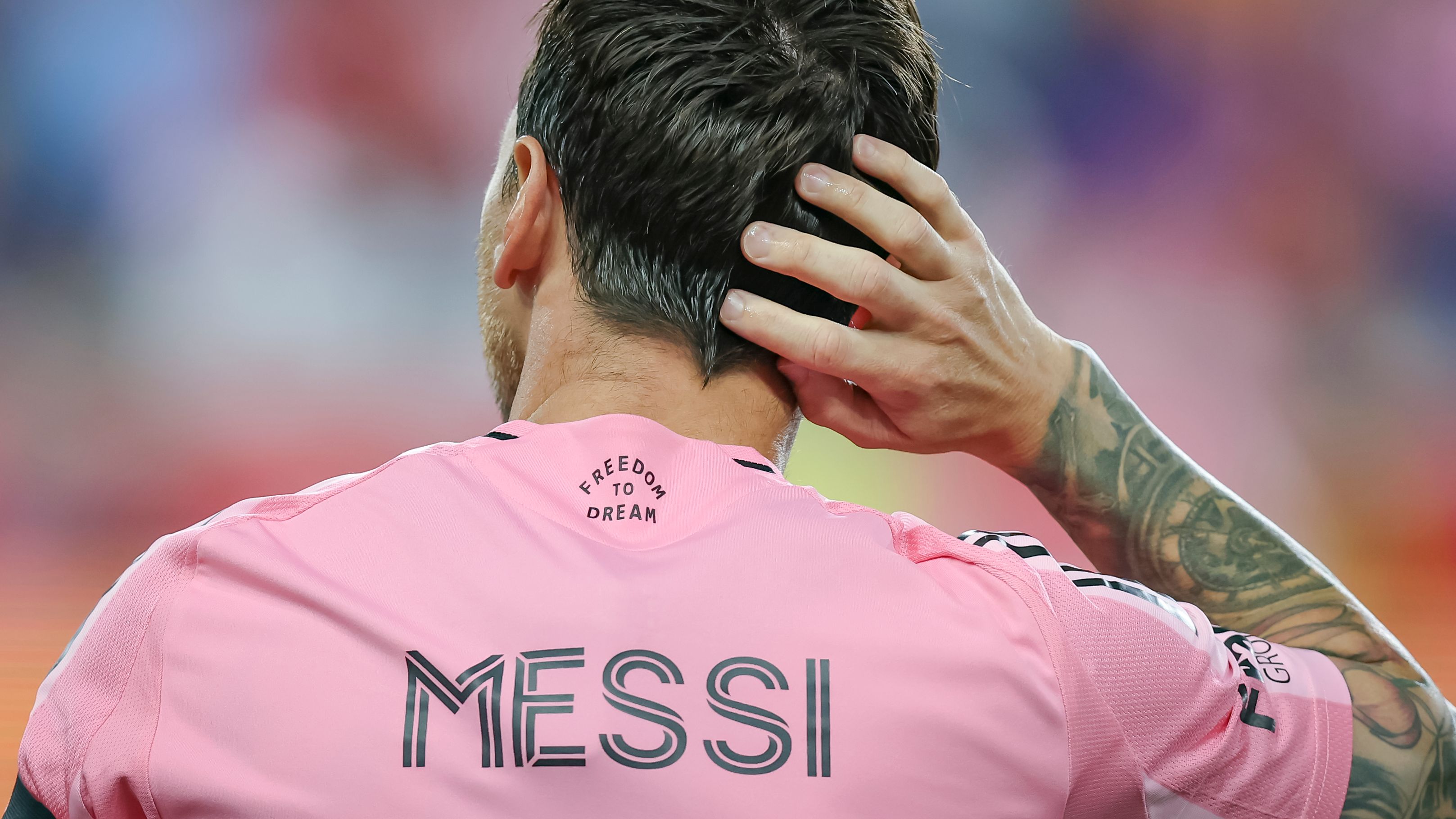 Lionel Messi leaves Leagues Cup match with Necaxa after just 11 minutes as Inter Miami star suffers apparent injury