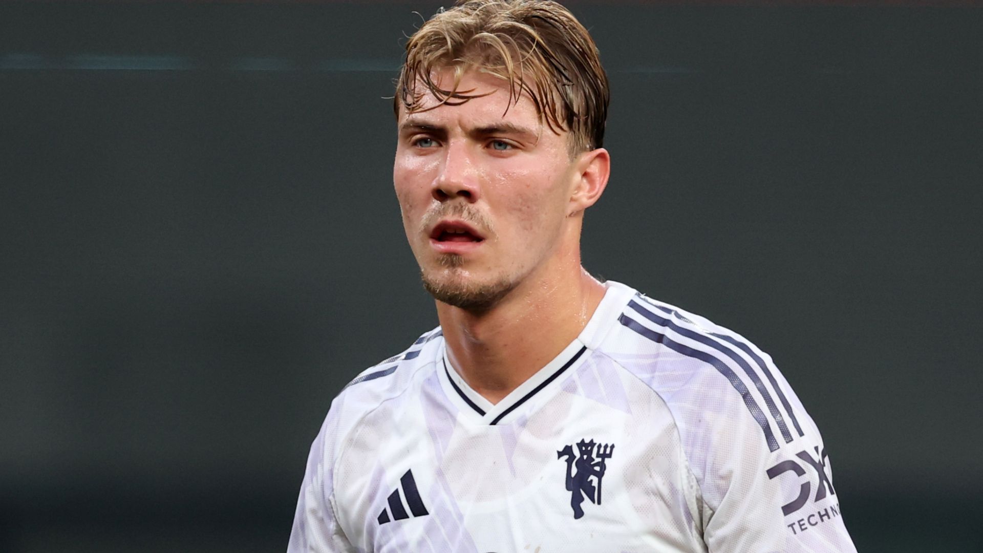 Rasmus Hojlund gives Man Utd headache in bid to land Benjamin Sesko from RB Leipzig