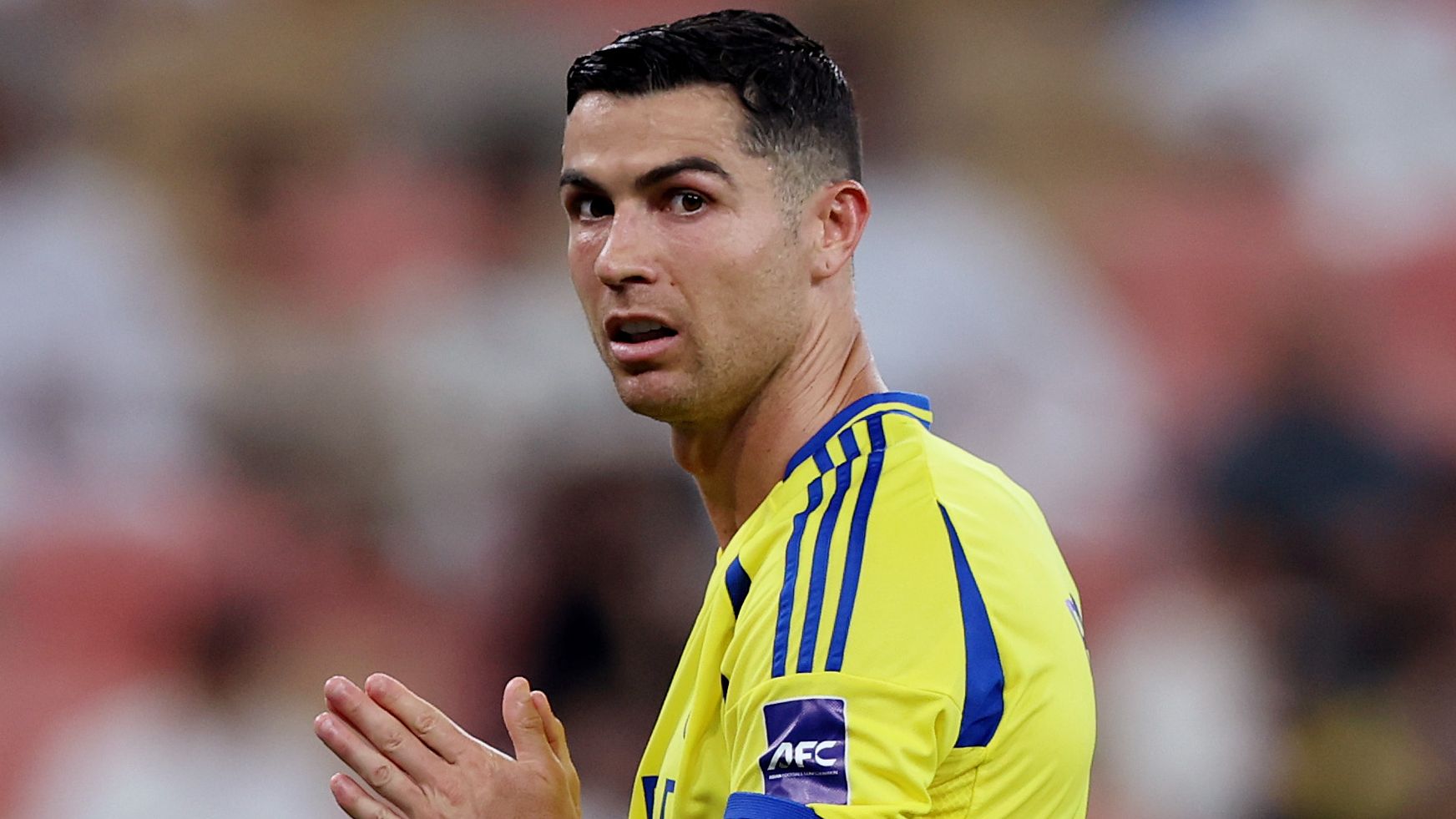 Cristiano Ronaldo fears 5G! Al-Nassr & Portugal superstar refuses to sleep with his mobile phone in the room, reveals ex-team-mate