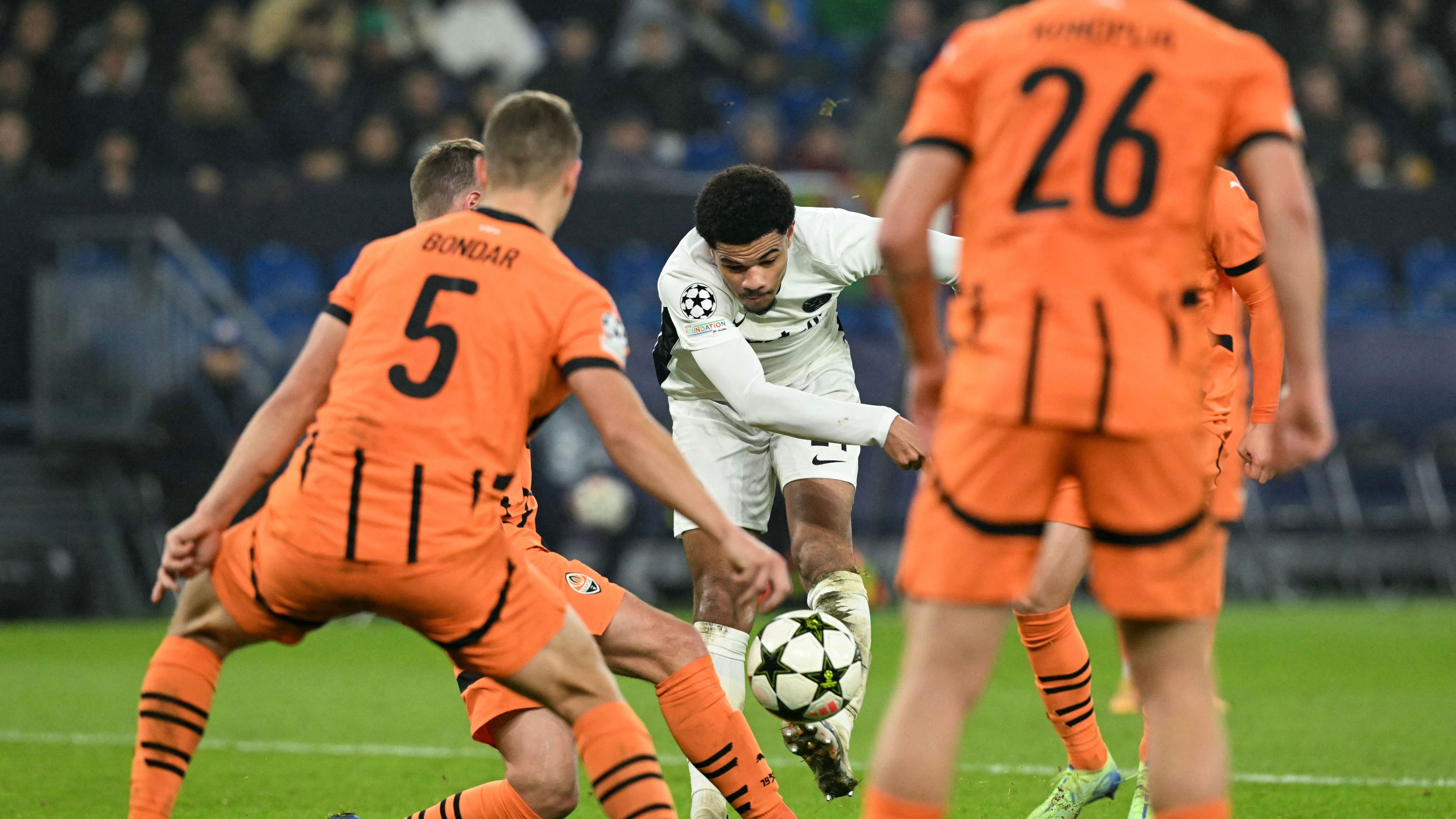 AC Milan see offer for new right-back option rejected as Young Boys set asking price for alternative to Guela Doue