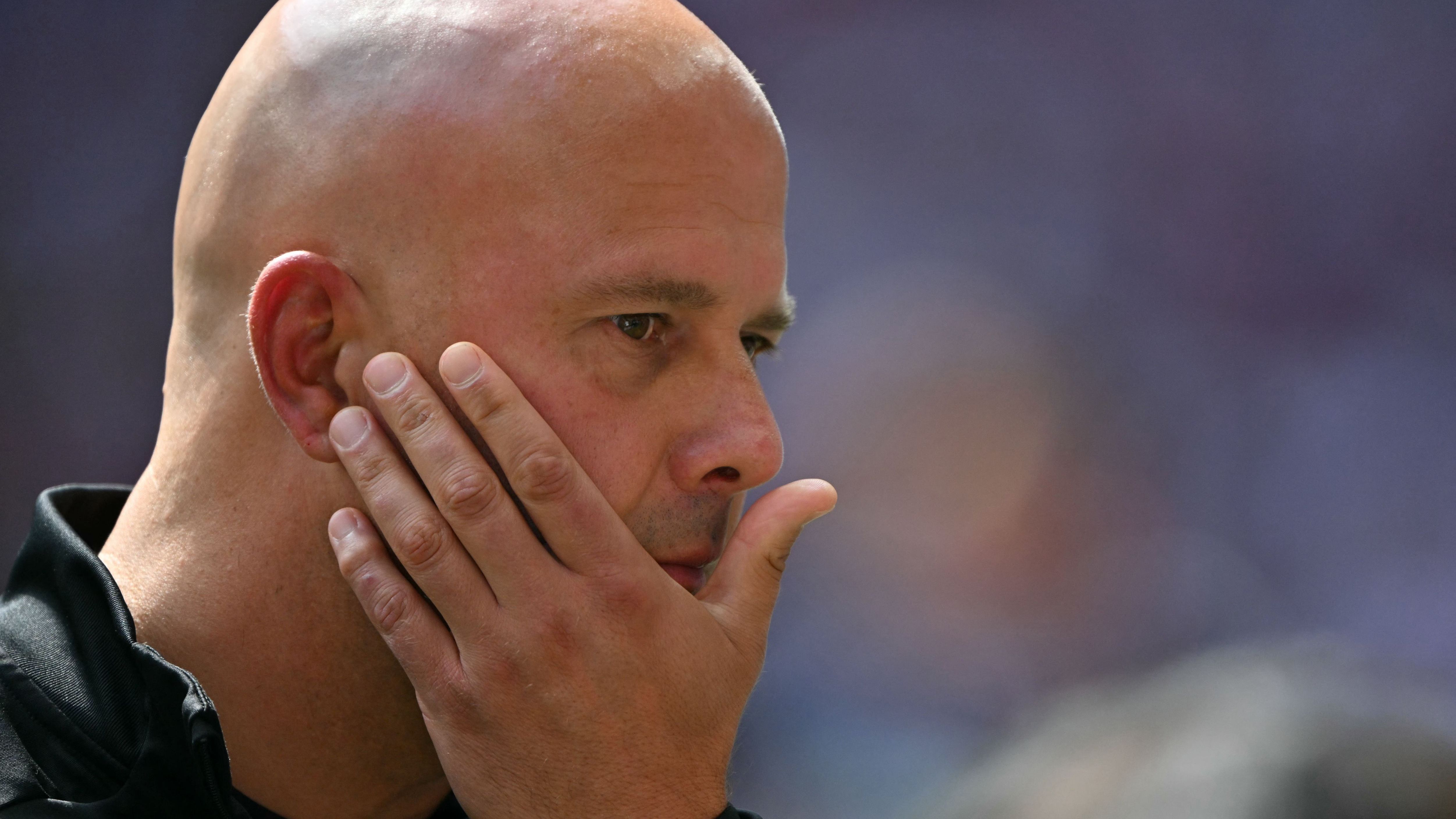 Arne Slot speaks out after minute's silence for Diogo Jota and Andre Silva cut short due to boos from crowd before Liverpool's clash with Crystal Palace