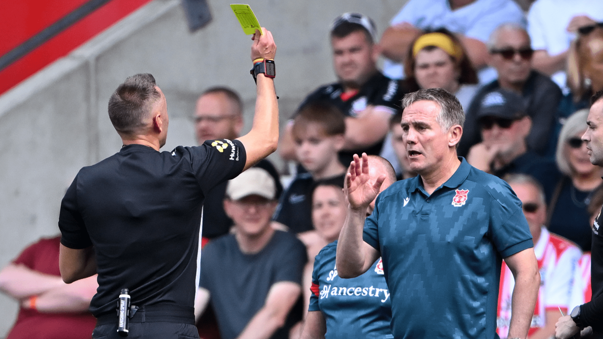 'It's a straight red!' - Wrexham's dream Championship start turns into nightmare as Phil Parkinson claims last-minute winners Southampton were lucky to complete match with 11 players