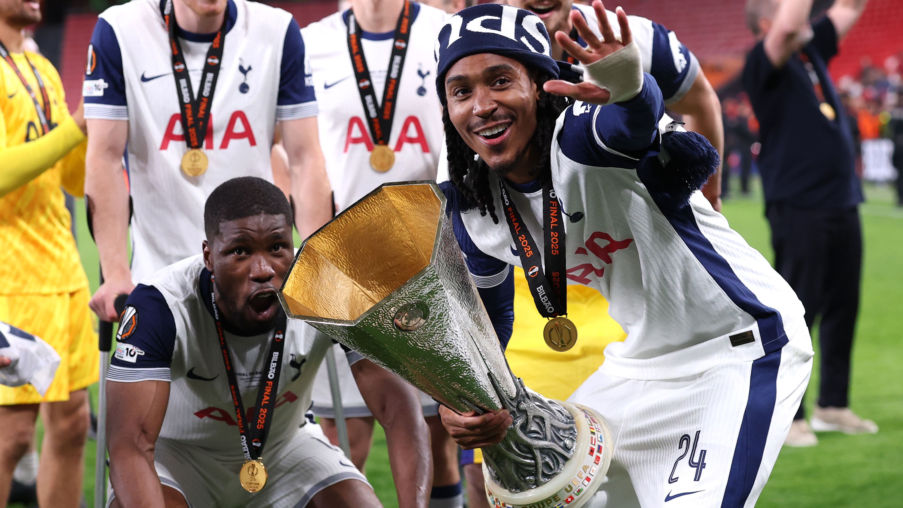 Djed Spence set to sign new Tottenham contract to complete remarkable turnaround