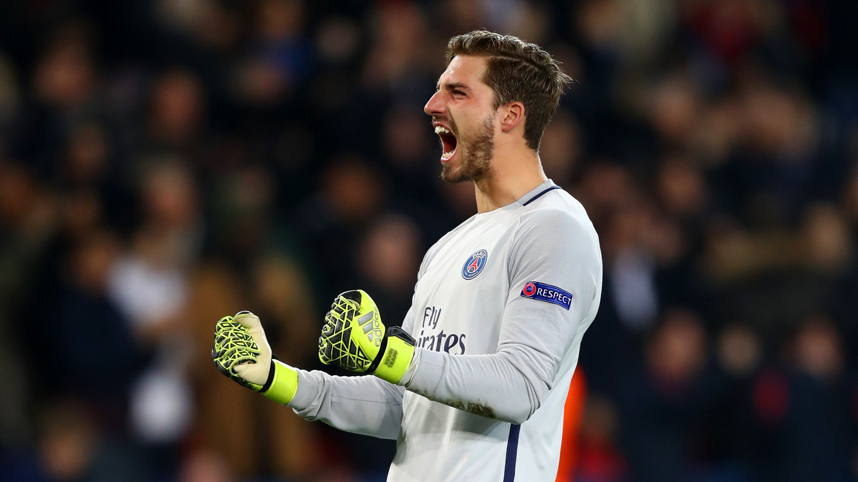 Ex-PSG goalkeeper heading back to French capital to join rivals Paris FC on return to Ligue 1