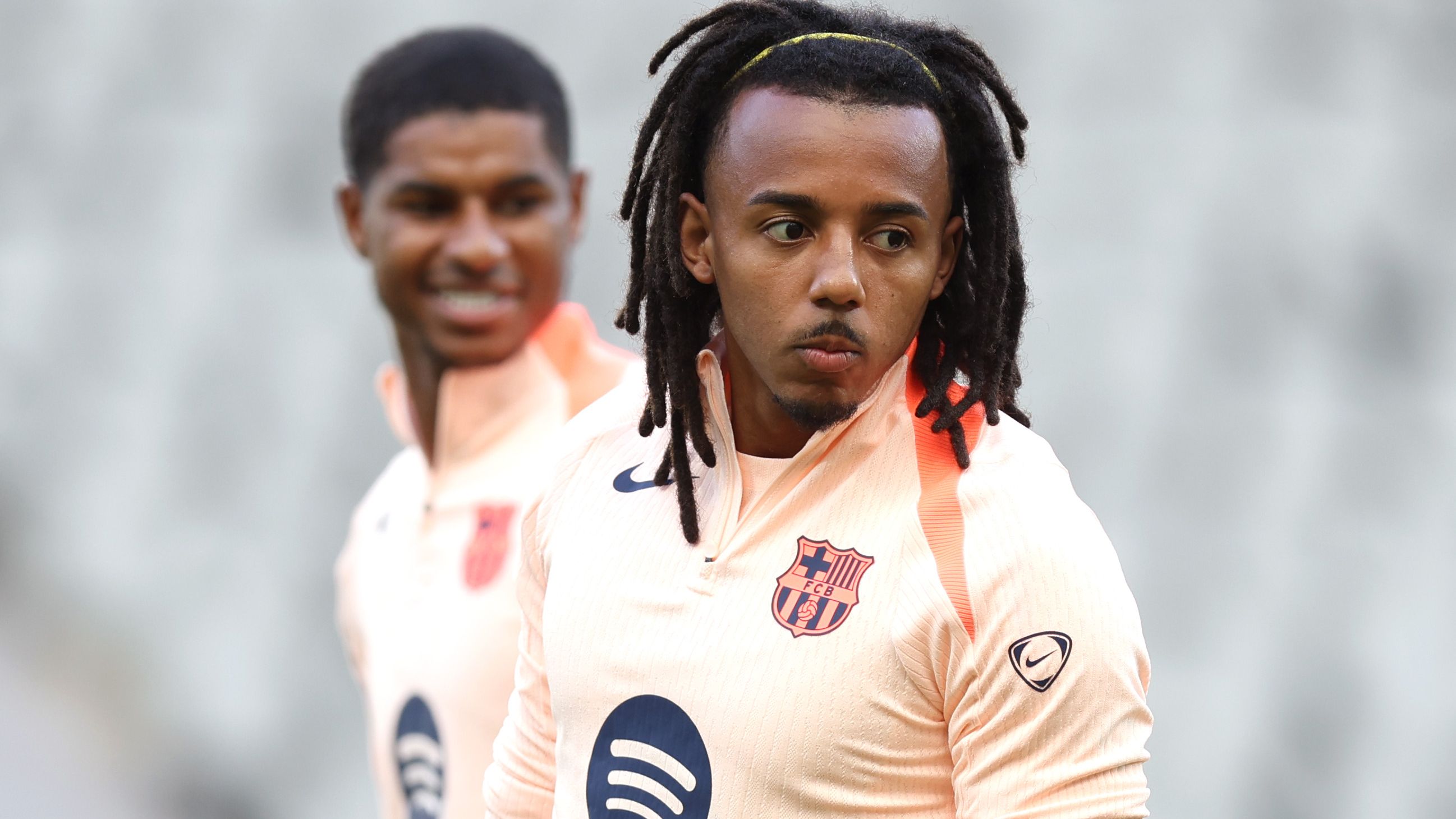 Did Man City try to sign Jules Kounde? Barcelona sporting director Deco reveals talks with Pep Guardiola's side over summer transfer before defender signed new contract