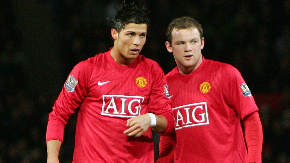 Wayne Rooney to fight Cristiano Ronaldo?! Ex-Man Utd team-mates told to stage 'global event' boxing bout by Kate Scott's husband Malik