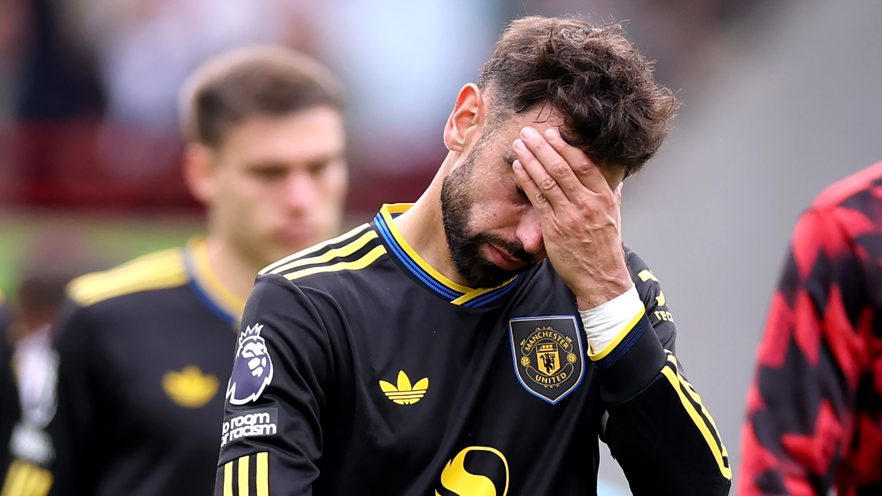 Man Utd player ratings vs Brentford: Harry Maguire, that is pathetic! Lumbering centre-back proves he's way past it as Bruno Fernandes penalty miss adds more misery to Ruben Amorim's wretched reign