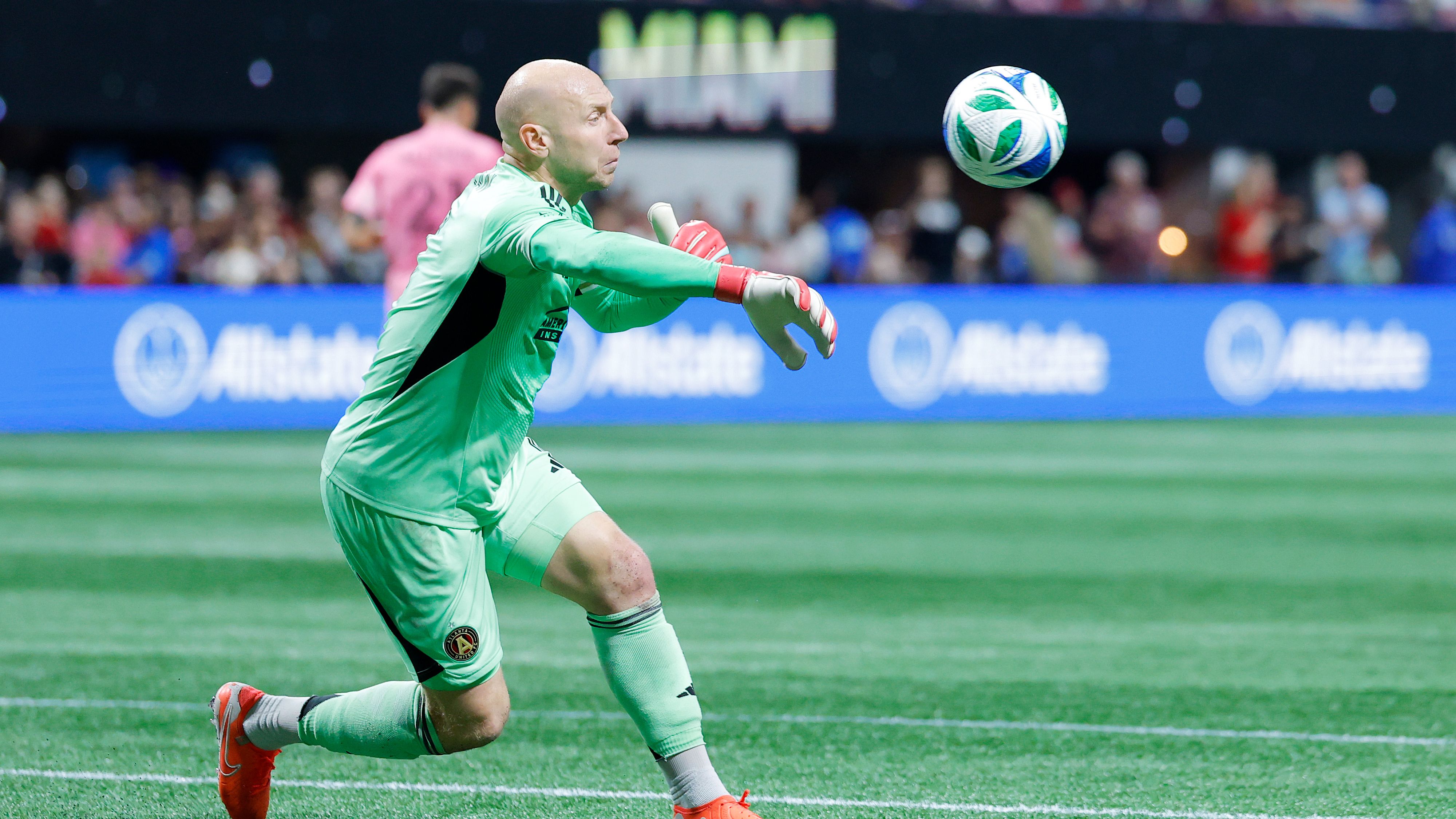 Former USMNT goalkeeper Brad Guzan announces retirement after 2025 season with Atlanta United