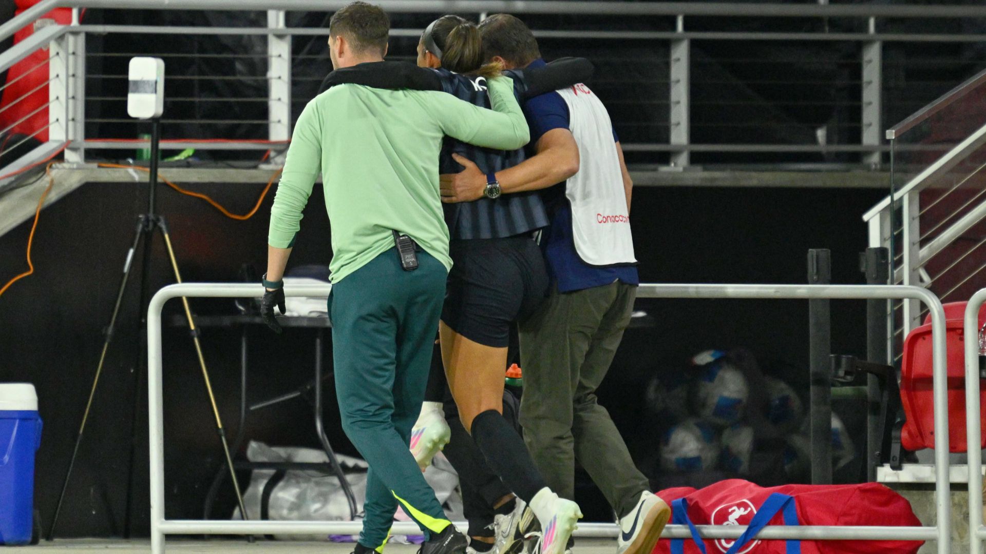 Washington Spirit star Trinity Rodman exits game with knee injury, the same day she was called into Emma Hayes' latest USWNT camp
