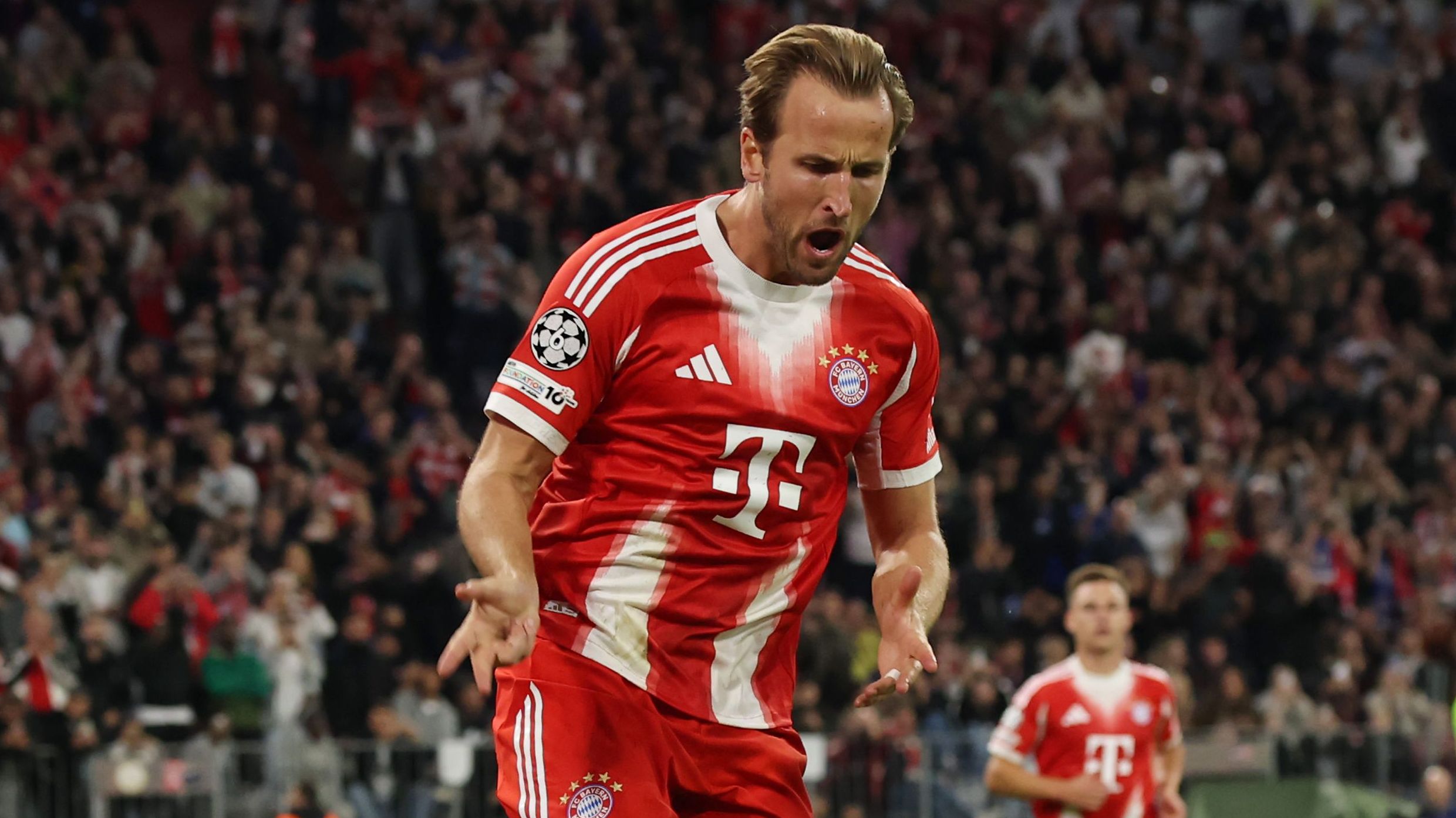 'Harry Kane is so clever' - English striker's strength shocked Mats Hummels but Bayern Munich striker needs a 'more awesome' celebration, says Germany legend