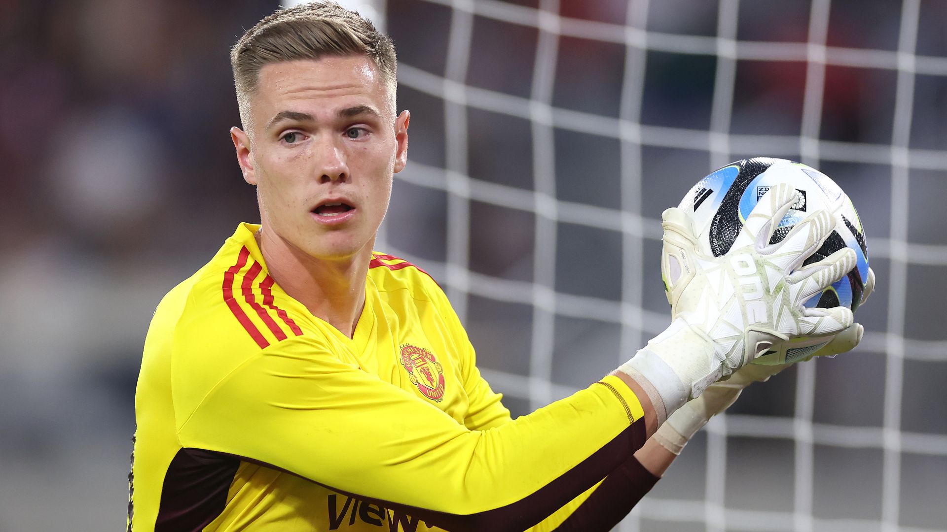 'What the f*ck do I do now?' - Erik ten Hag's savage response to ex-Man Utd star revealed following contract stand-off outside manager's office