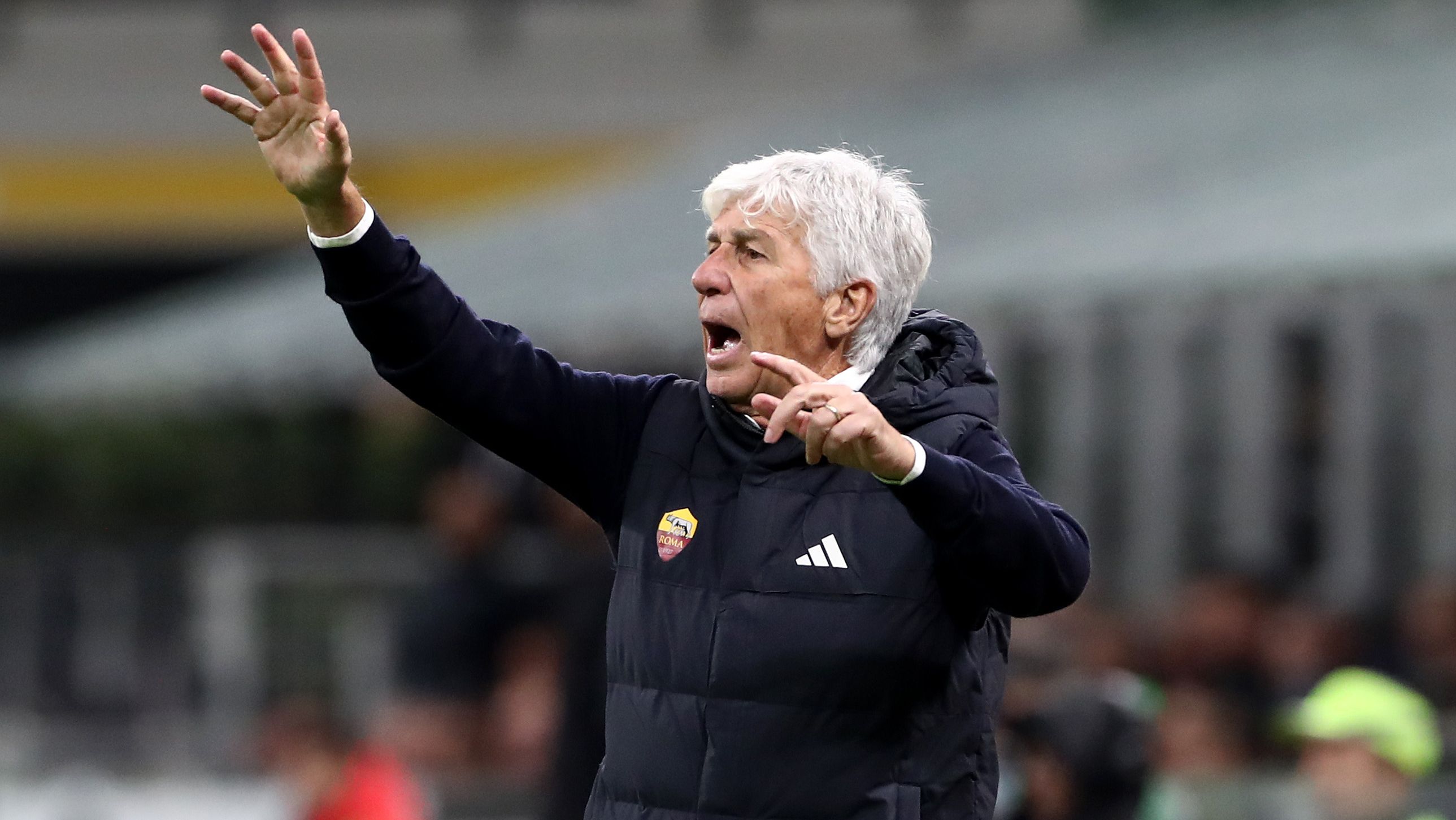 Roma open talks over possible move for Man Utd striker Joshua Zirkzee as Dutchman eyes Old Trafford escape route