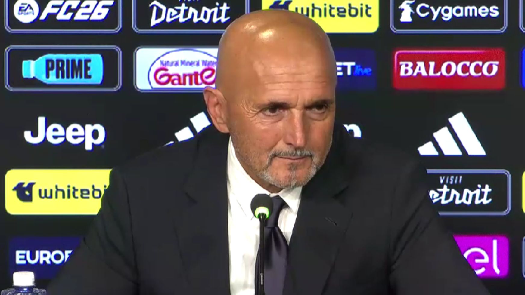 Luciano Spalletti labelled 'traitor' by angry Napoli fan group after Serie A-winning coach takes over at rivals Juventus
