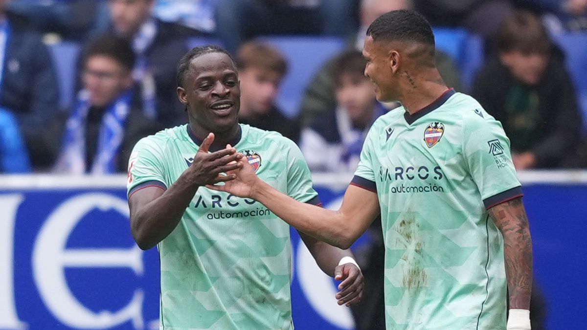 High-flying striker pushing for January move just months after joining La Liga side amid Man City, Man Utd, Cheslea, Arsenal & Barcelona interest