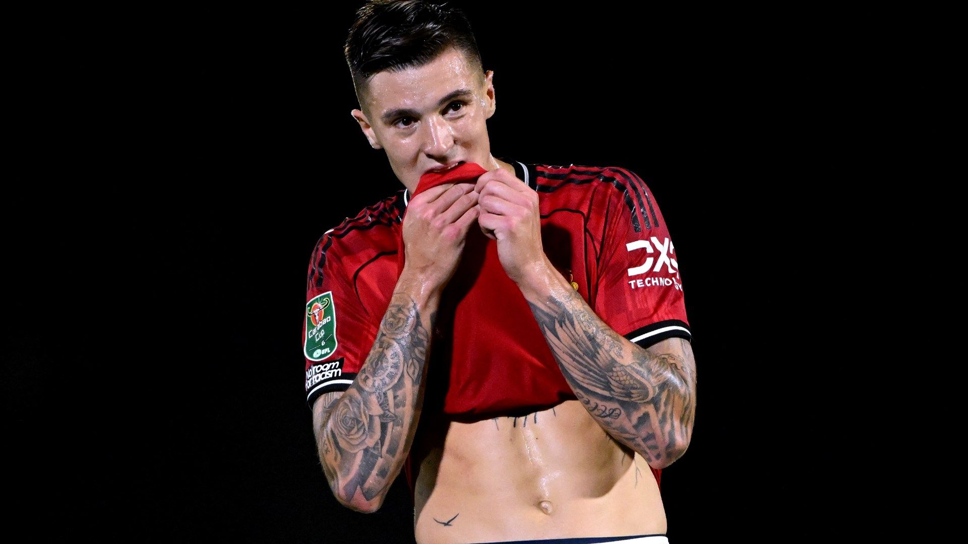 'Be arrogant!' - Benjamin Sesko receives advice from Dimitar Berbatov after slow Man Utd start as ex-striker makes Rasmus Hojlund comparison