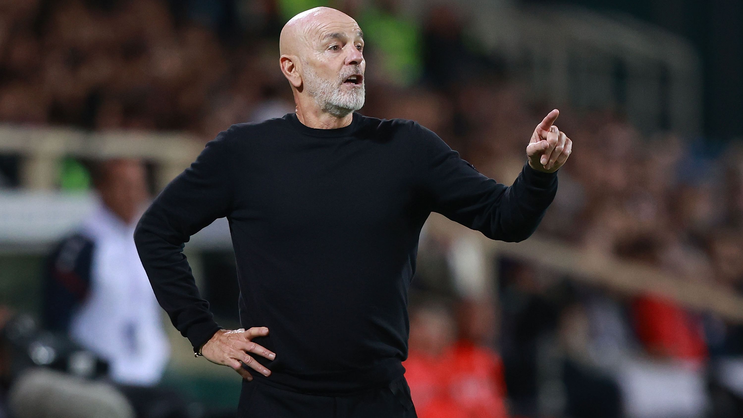 David de Gea feared 6-0 drubbing for Fiorentina before VAR intervention as struggling Serie A side rescue draw against 10-man Bologna