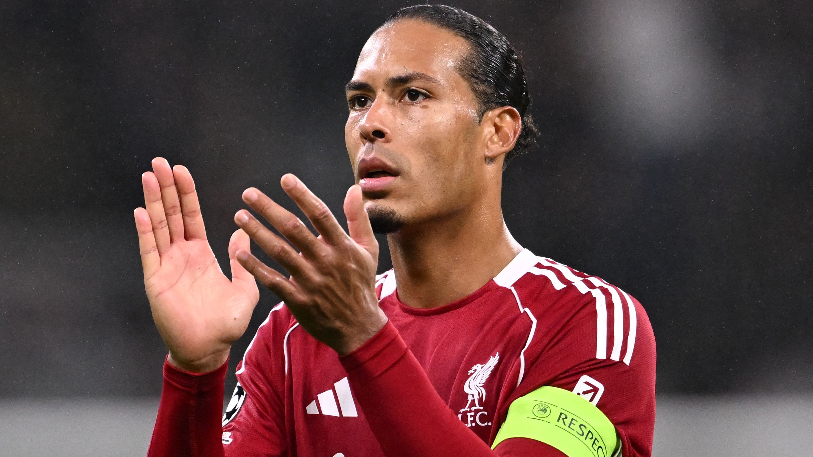 Virgil van Dijk reveals he called players meeting after Man Utd loss but claims Liverpool not in crisis mode
