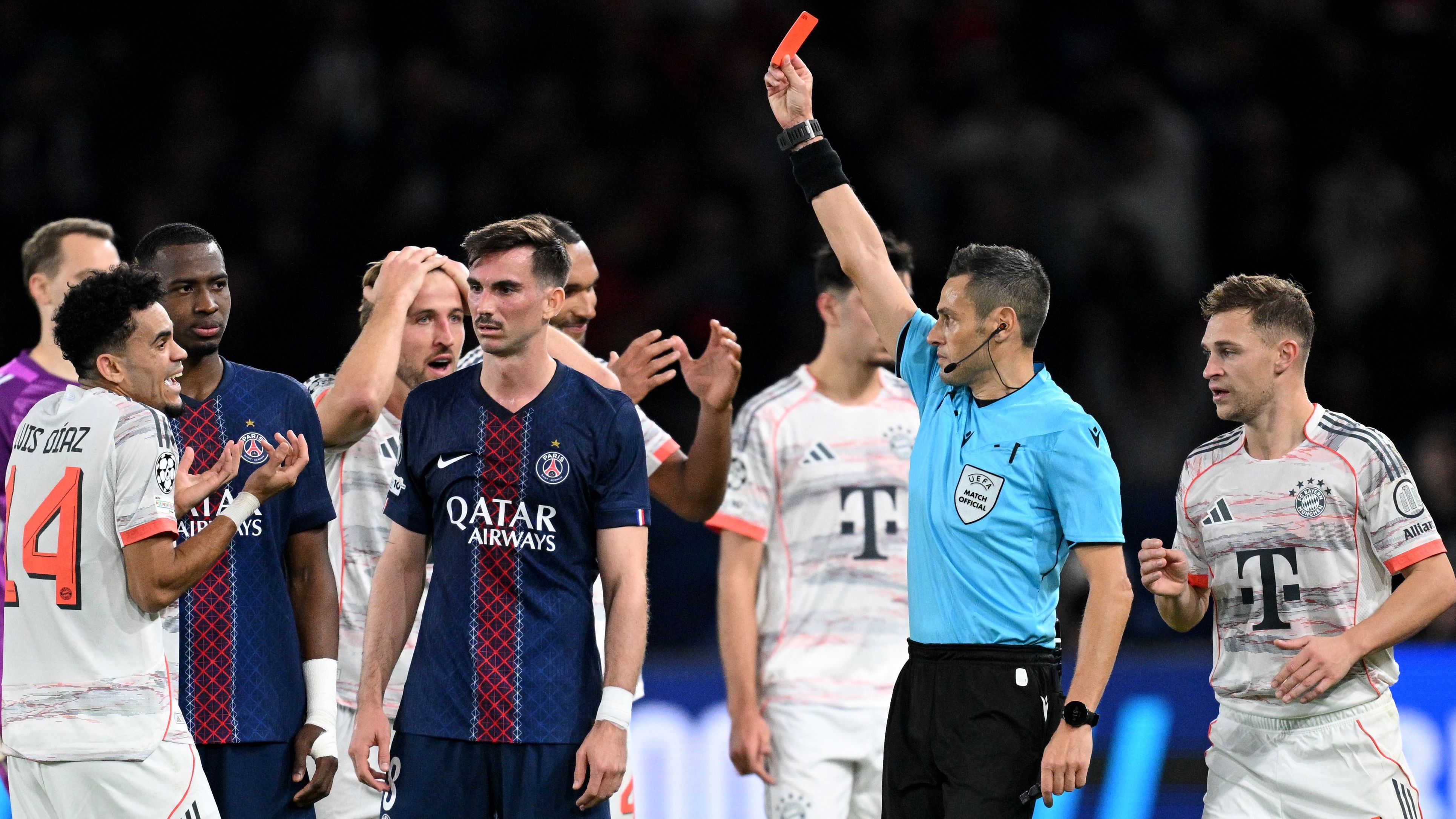 'It looks nasty' - Vincent Kompany and Joshua Kimmich react to Luis Diaz red card as Bayern Munich boss hopes for 'speedy recovery' for PSG star